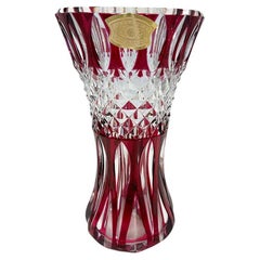 Val Saint Lambert vaso di cristallo rosso tagliato e trasparente, firmato