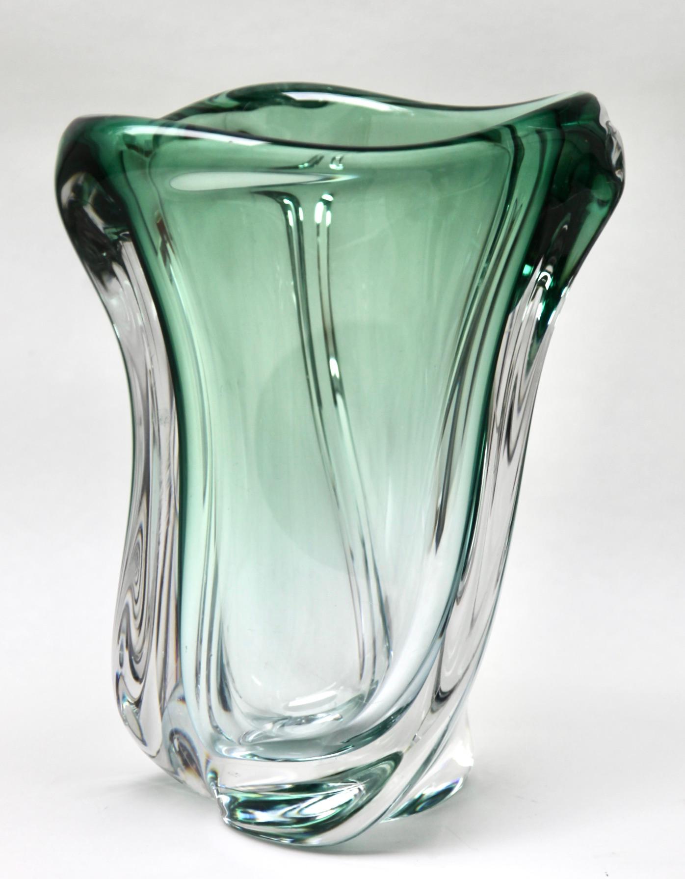 val saint lambert crystal vase