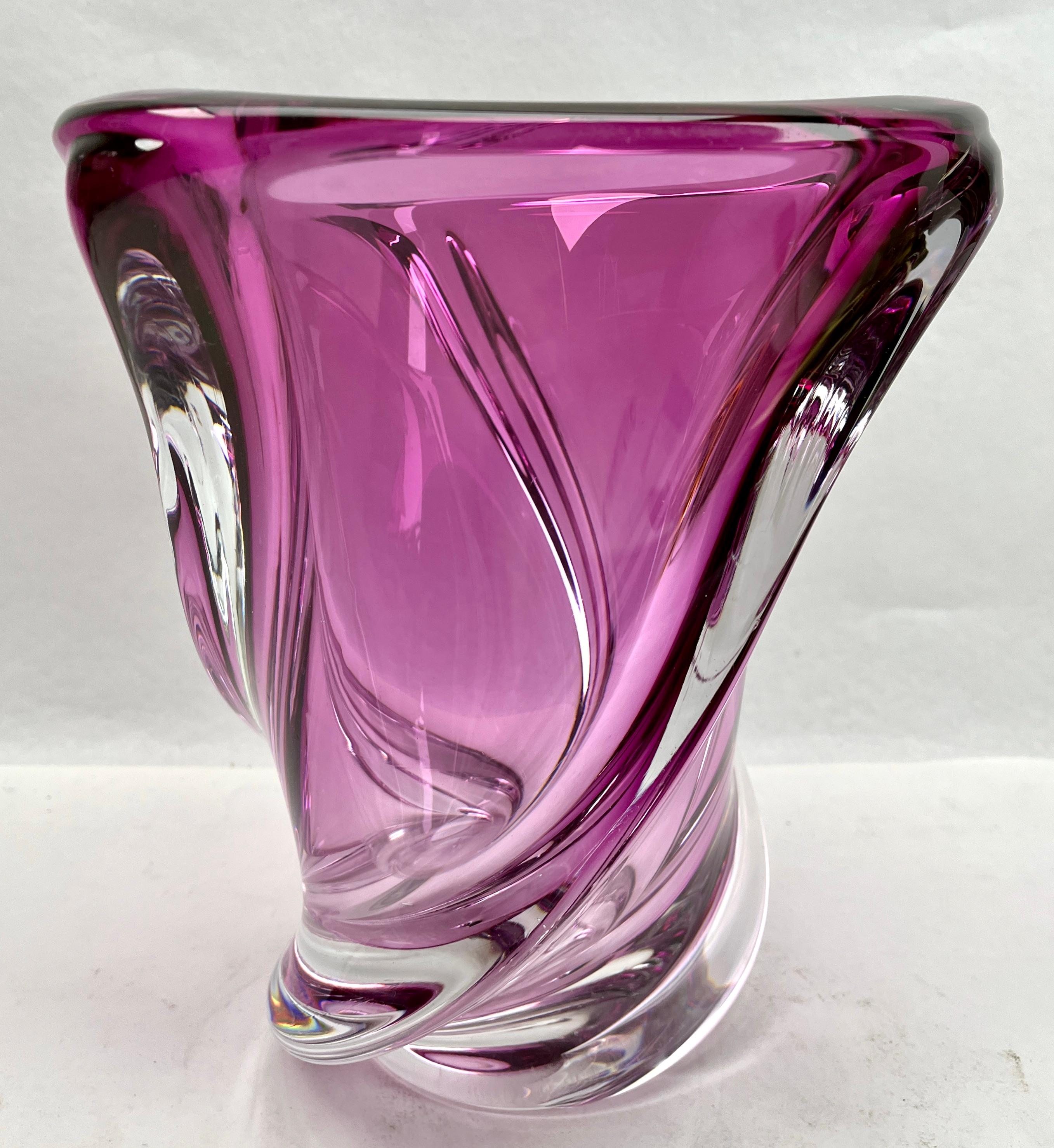 Val Saint Lambert,  Sculpted Heavy Crystal Vase , Belgium 1950s For Sale 2