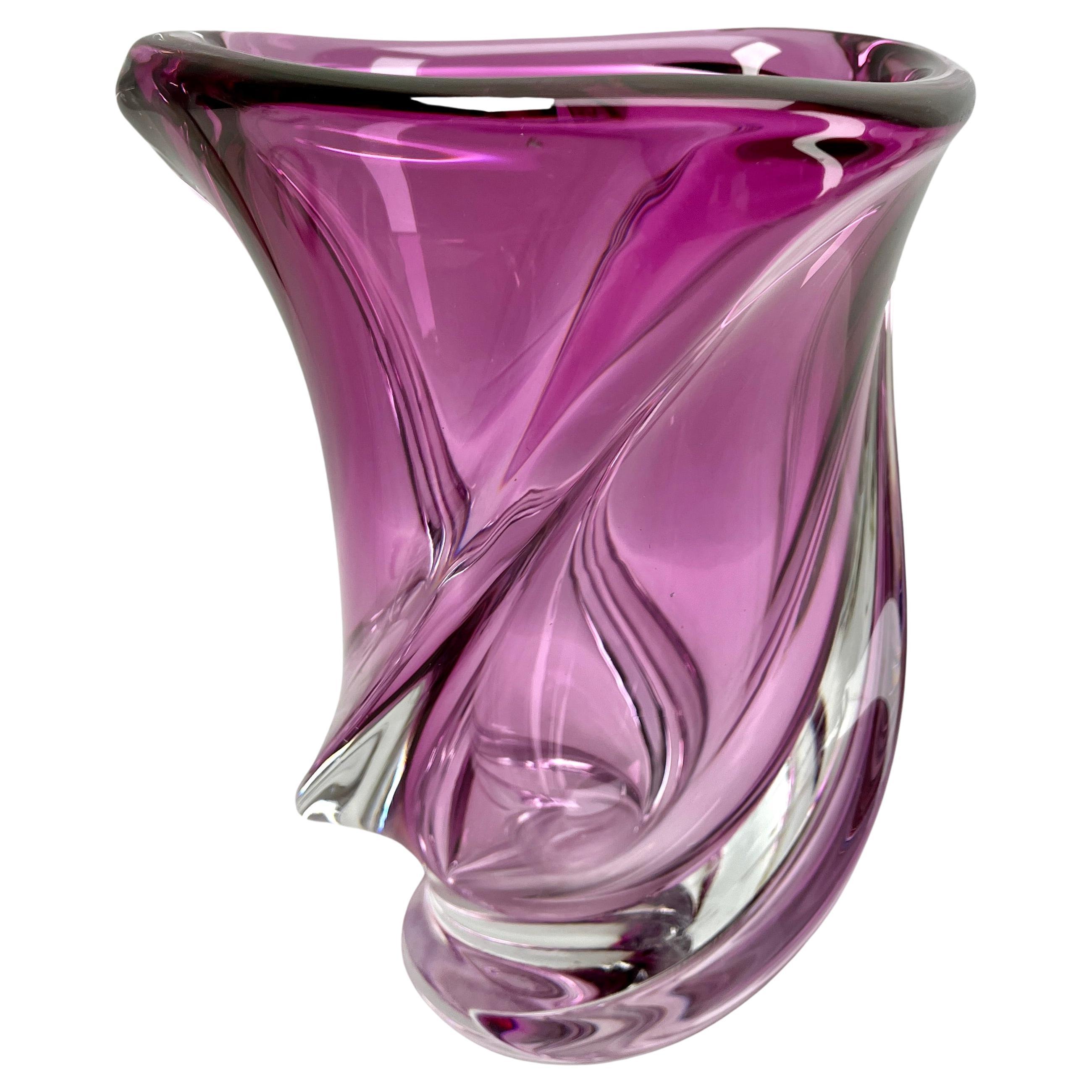 Val Saint Lambert,  Geformte schwere Kristallvase, Belgien, 1950er Jahre