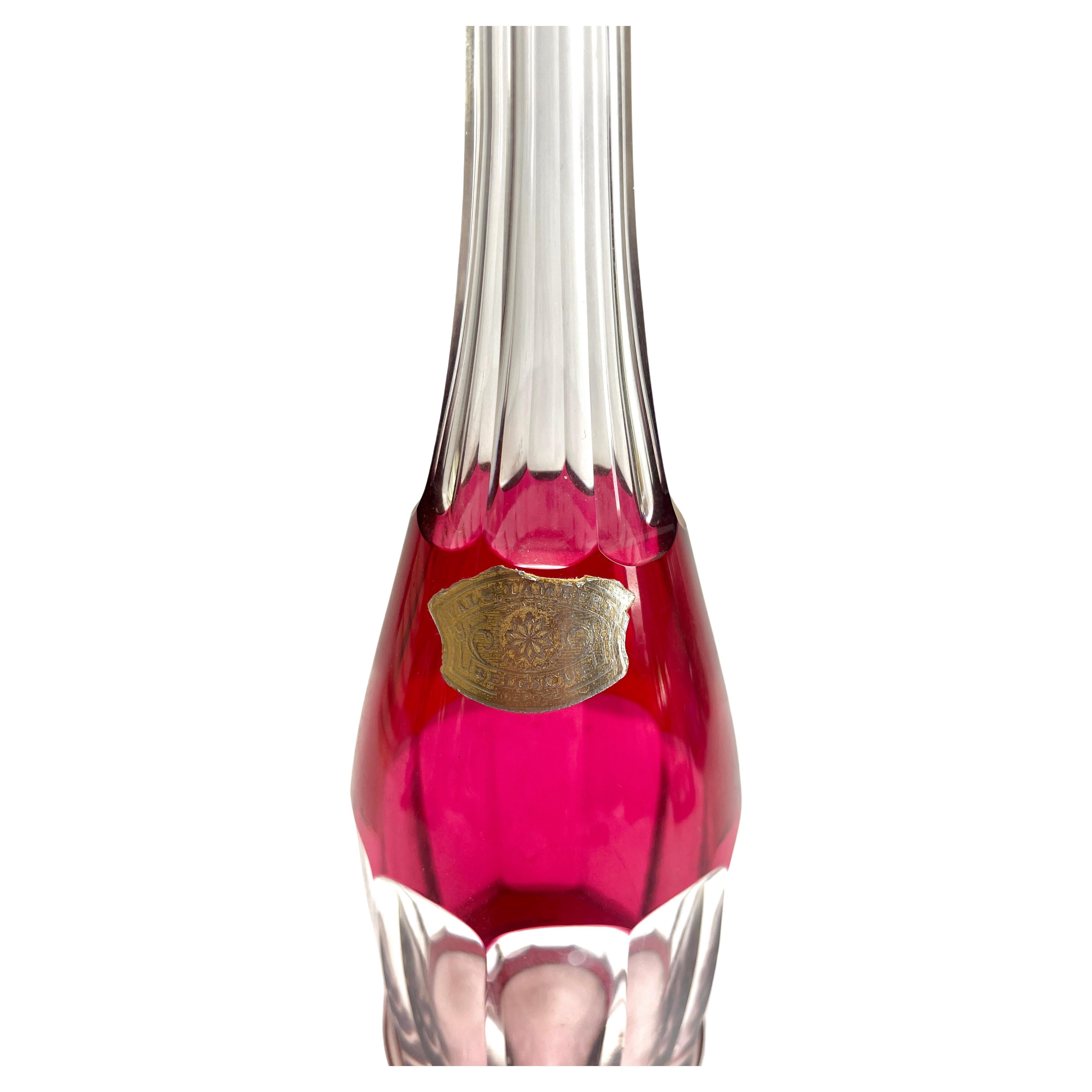 Facetté Val Saint Lambert Set of 3 Crystal Decanter, vase and  Recouvrement de cuvette coupé à blanc en vente