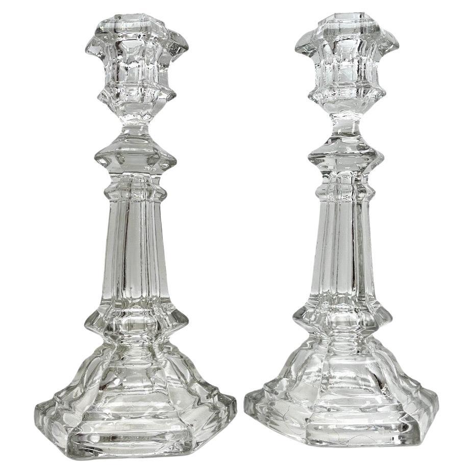 Paire de chandeliers en cristal signés Val Saint Lambert, années 1900, Belgique en vente