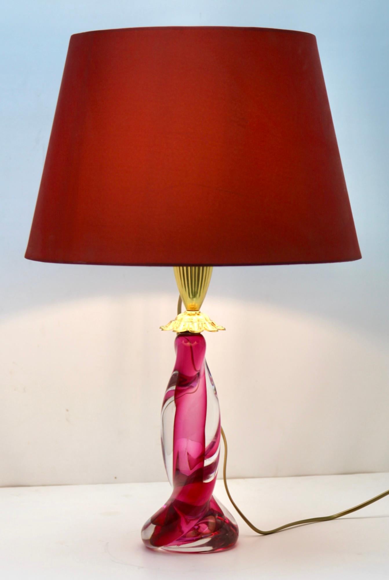 Mid-Century Modern Val Saint Lambert Signed 'Twisted Light' Crystal Glass Table Lamp For Sale