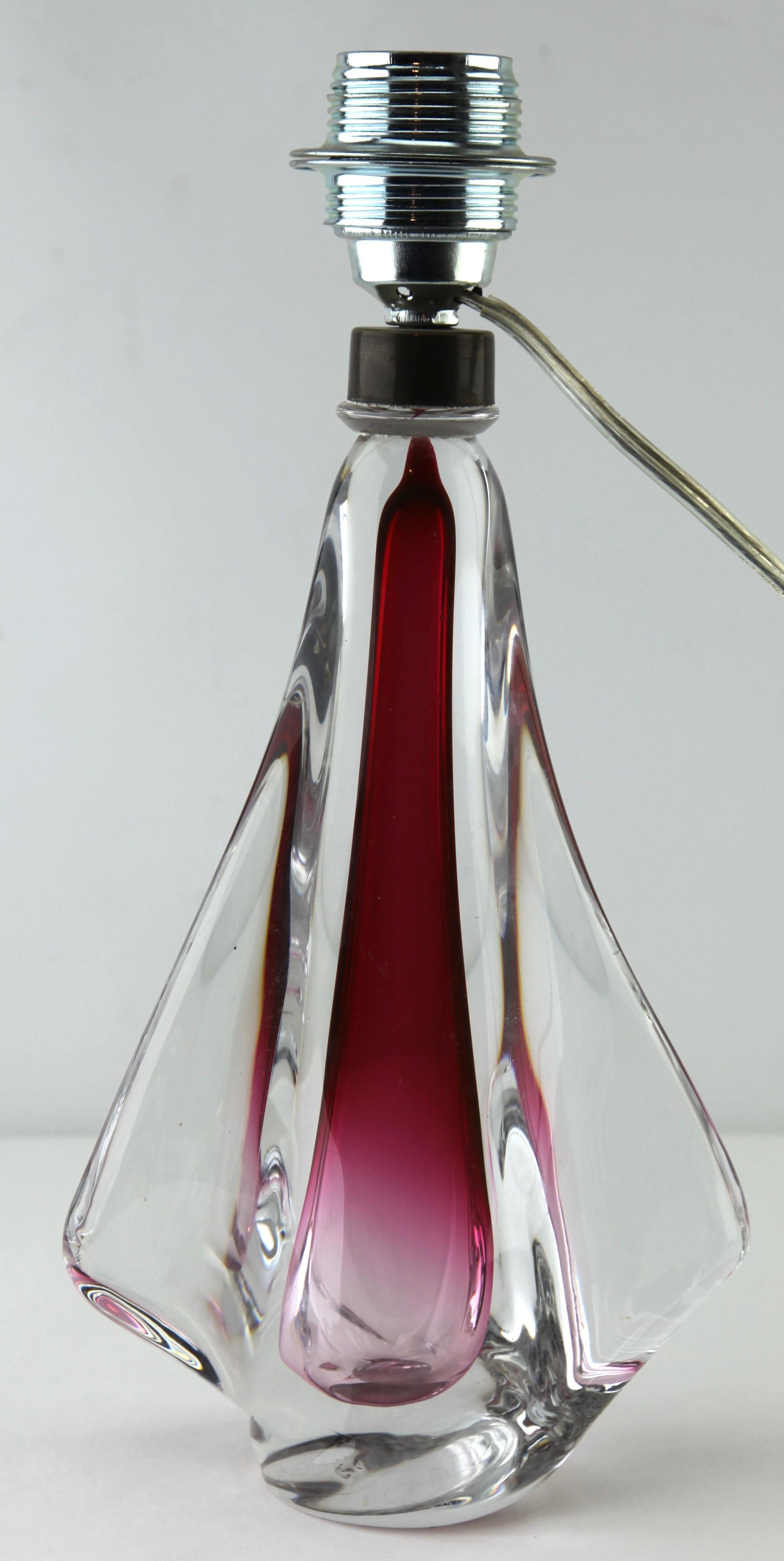 Cristal Lampe de bureau Val Saint Lambert avec un épais socle en cristal de verre Sommerso en vente
