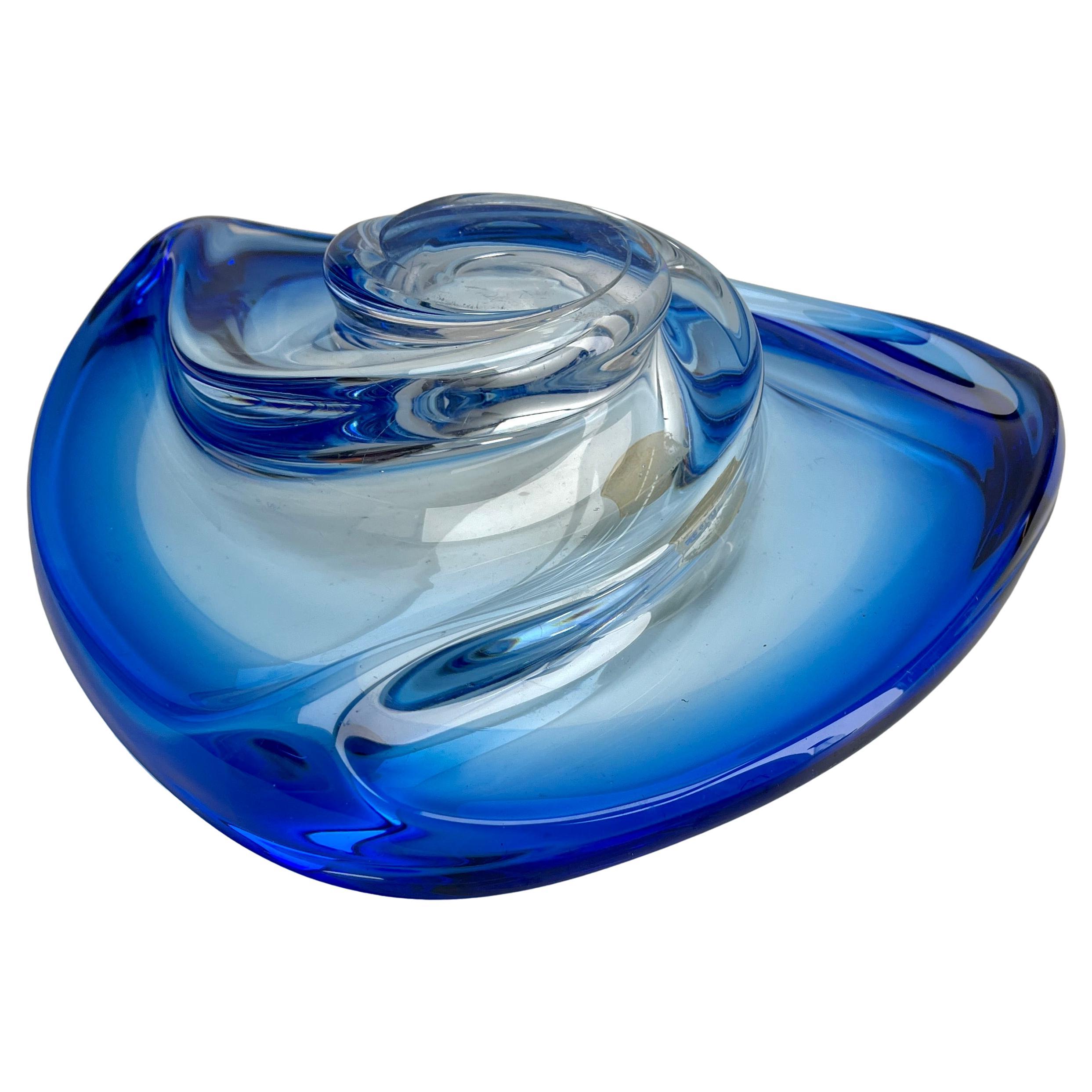Val Saint Lambert with Label Vibrend Cobalt Blue Heavy Crystal bowl In Good Condition For Sale In Verviers, BE