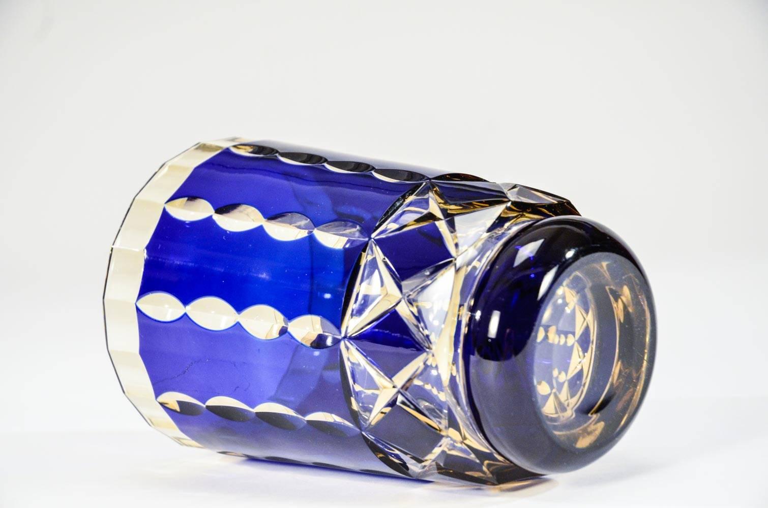 Val St. Lambert Art Deco mundgeblasene Vase in zweifarbigem Kobaltblau mit Topasschliff (Art déco) im Angebot