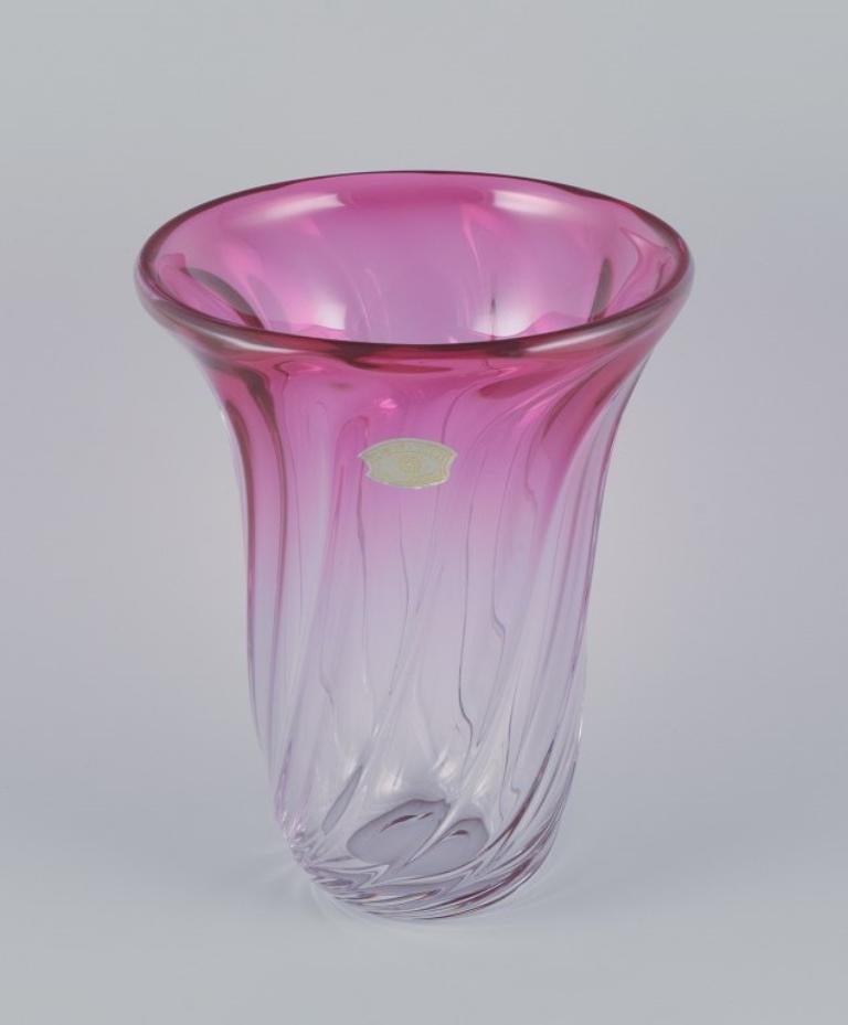 Val St. Lambert, Belgium. 
Colossal and impressive vase in crystal glass.
Art Deco. Clear and purple glass. 
Rare model of very high quality.
1930s.
Incised signature and label.
In perfect condition.
Dimensions: D 22.0 cm x H 27.7 cm.