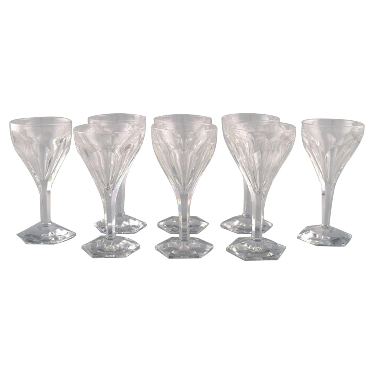 Huit verres à vin blanc Legagneux en cristal, Val St. Lambert, Belgique