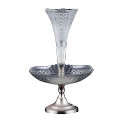 Val St. Lambert, Belgium. Elegant two-part Art Deco centerpiece in art glass.