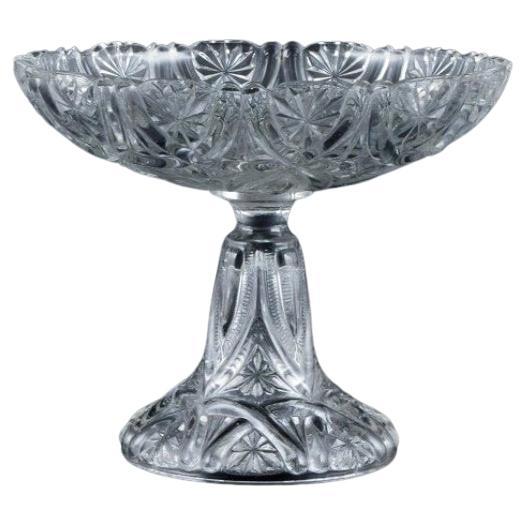 Val St. Lambert, Belgium. Large centerpiece in clear crystal glass For Sale
