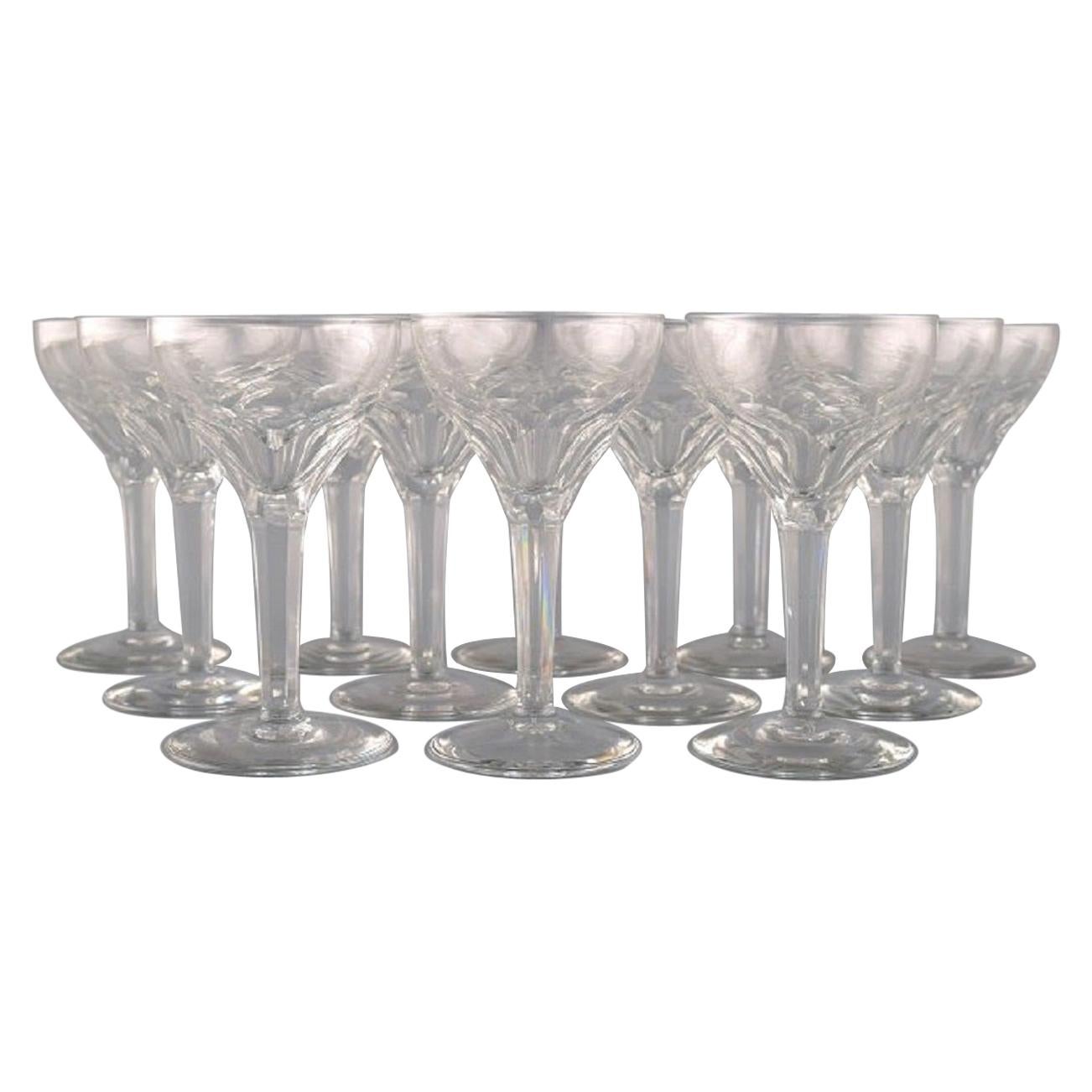 Art of Green Clear Faceted Crystal Wine Glasses designed, Val St Lamber