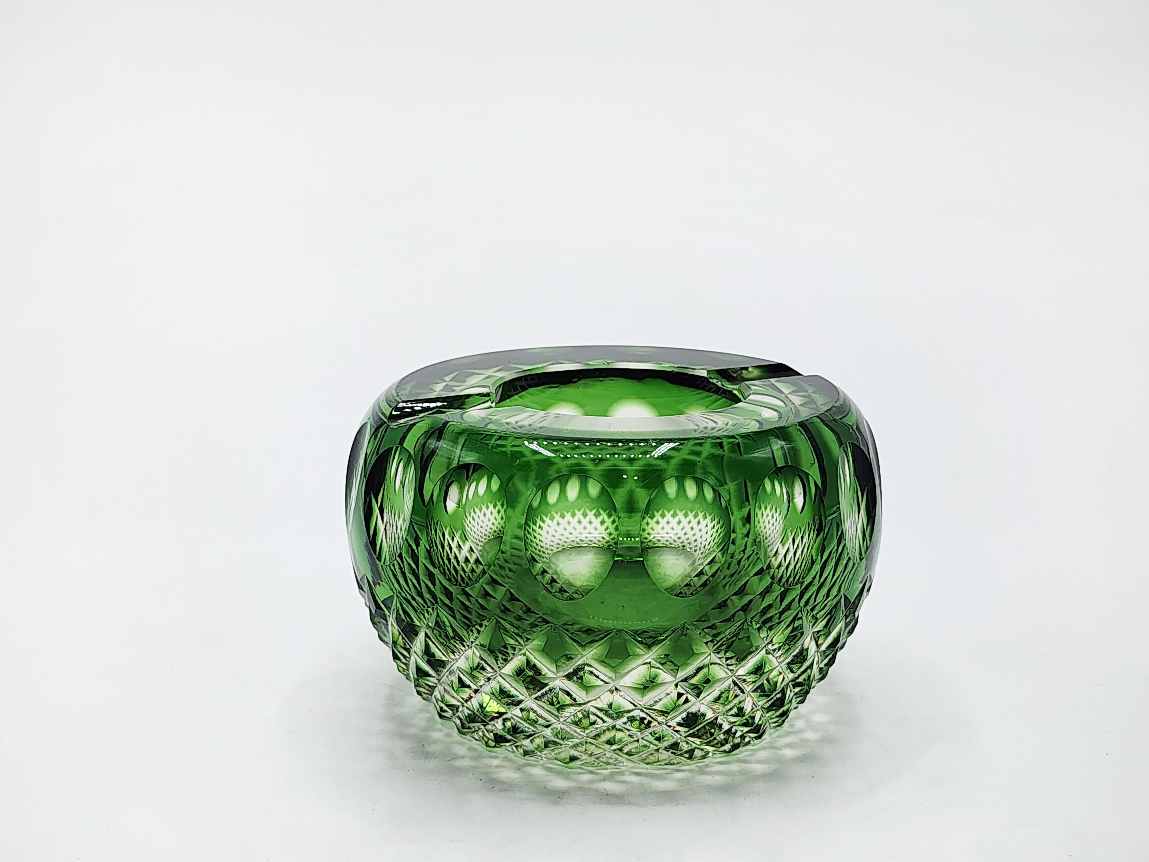Cenicero de cristal tallado Val St Lambert Posmoderno en venta
