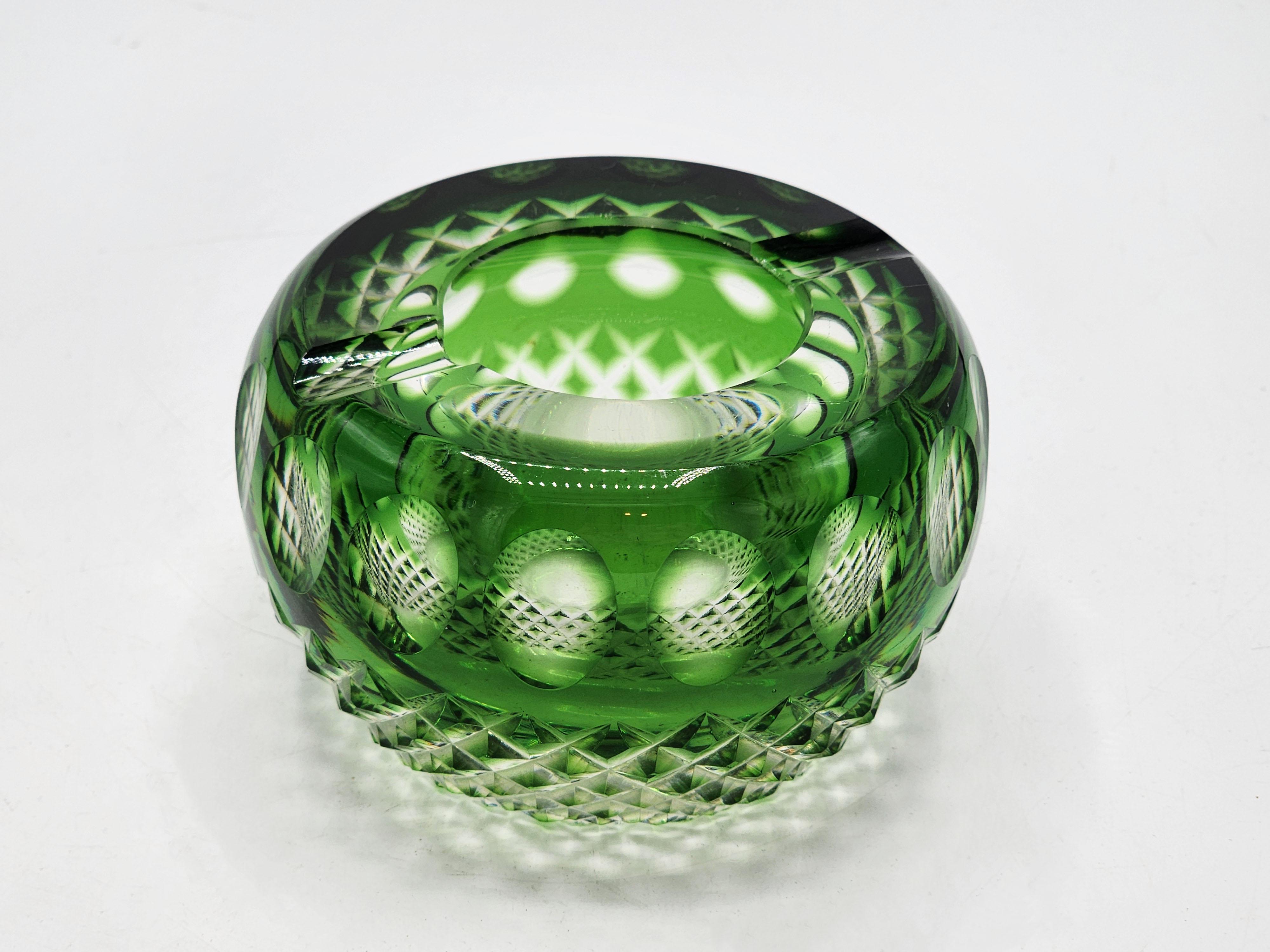 Cenicero de cristal tallado Val St Lambert en Bueno estado para la venta en Autonomous City Buenos Aires, CABA