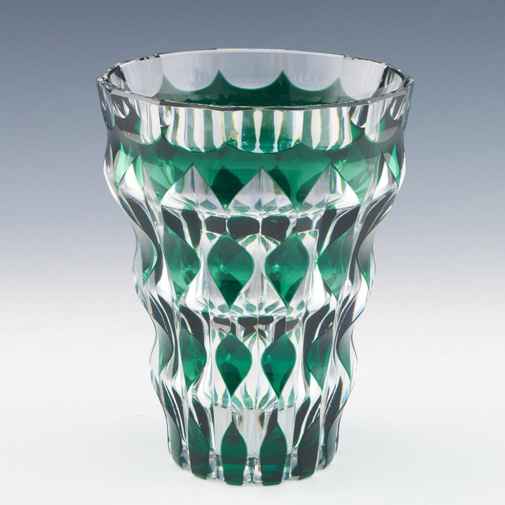 Vase Val St Lambert Jonquille, milieu du 20e siècle

Informations supplémentaires :
Rubrique : Milieu du 20ème siècle Val St Lambert  Vase Jonquille
Date : Milieu du siècle
Origine : Belgique
Caractéristiques du bol : Design/One vert et clair en
