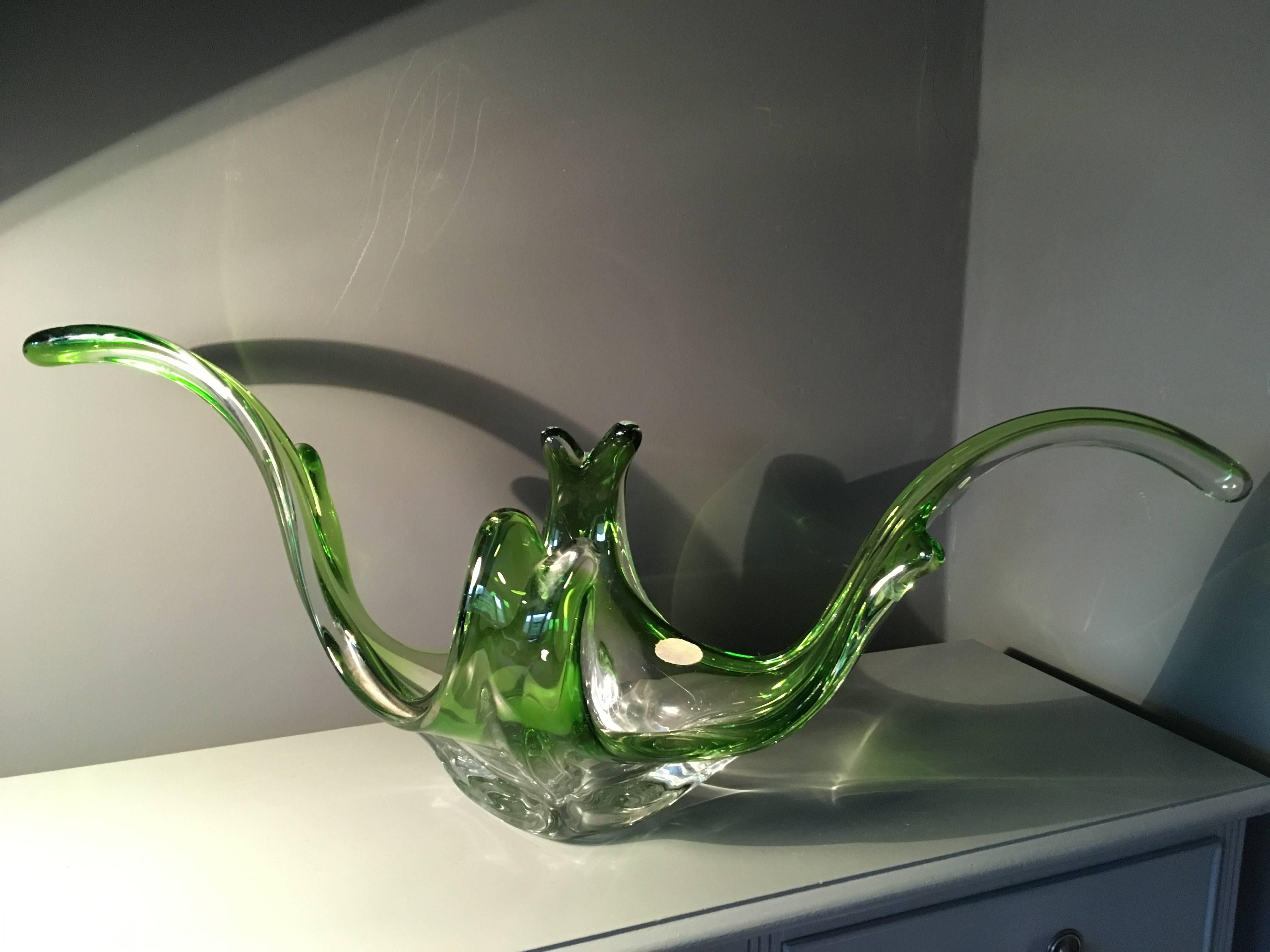 Val St. Lambert midcentury art glass splash bowl

Beautiful organic shape

Soft green and clear merging color

Original sticker and engraved signature Val St Lambert on the base of the bowl

Huge size:

74cm length
29cm height
30cm
