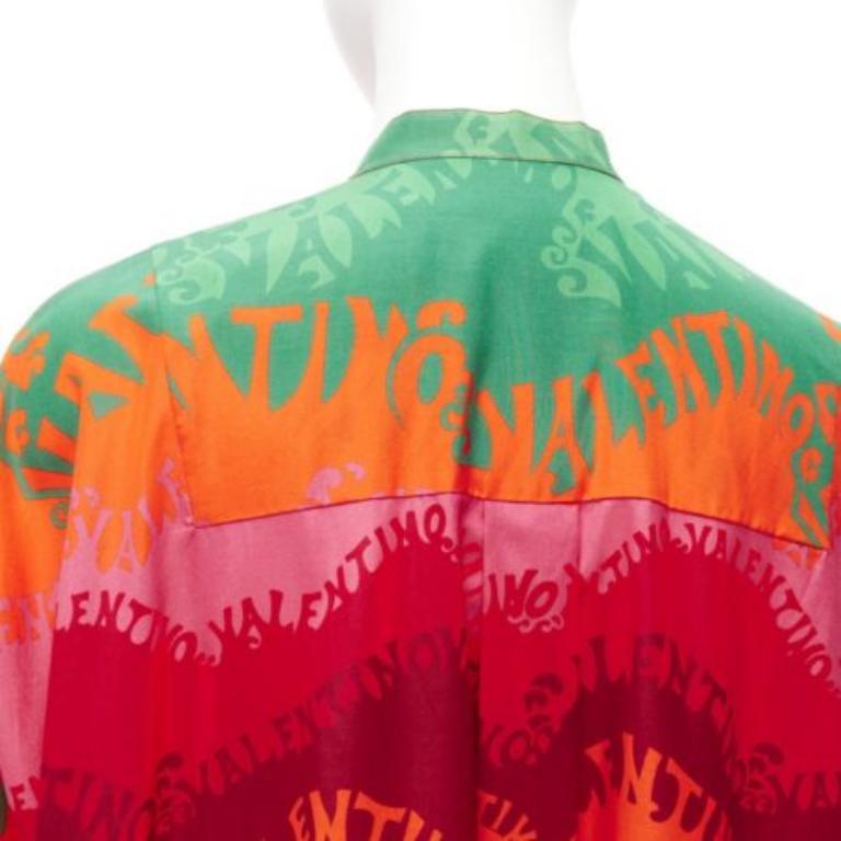 Rosso VALAENTINO GARAVANI Vestito caftano in seta e cotone con stampa logo arcobaleno IT36 XS in vendita
