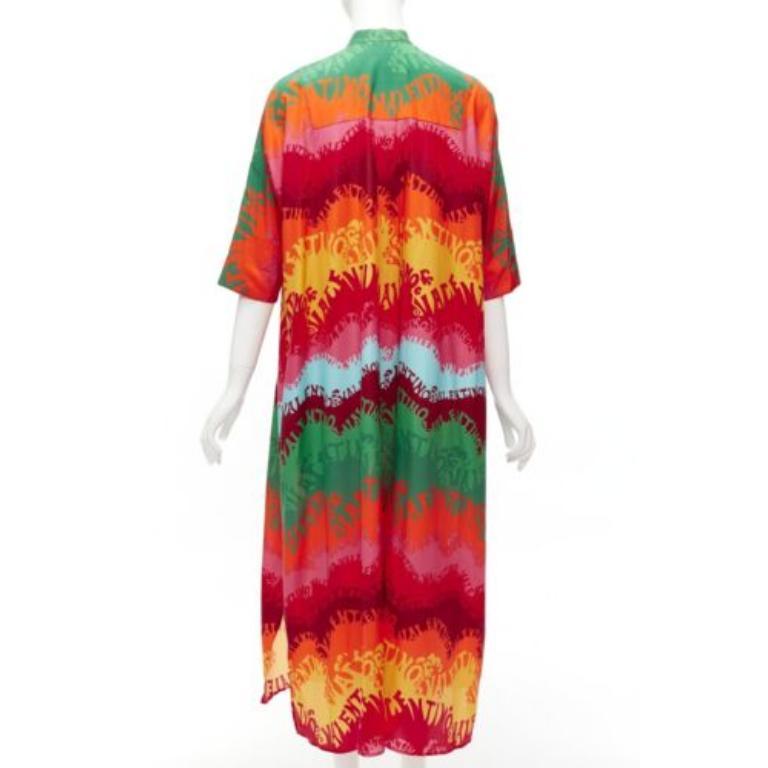 VALAENTINO GARAVANI Vestito caftano in seta e cotone con stampa logo arcobaleno IT36 XS in vendita 1