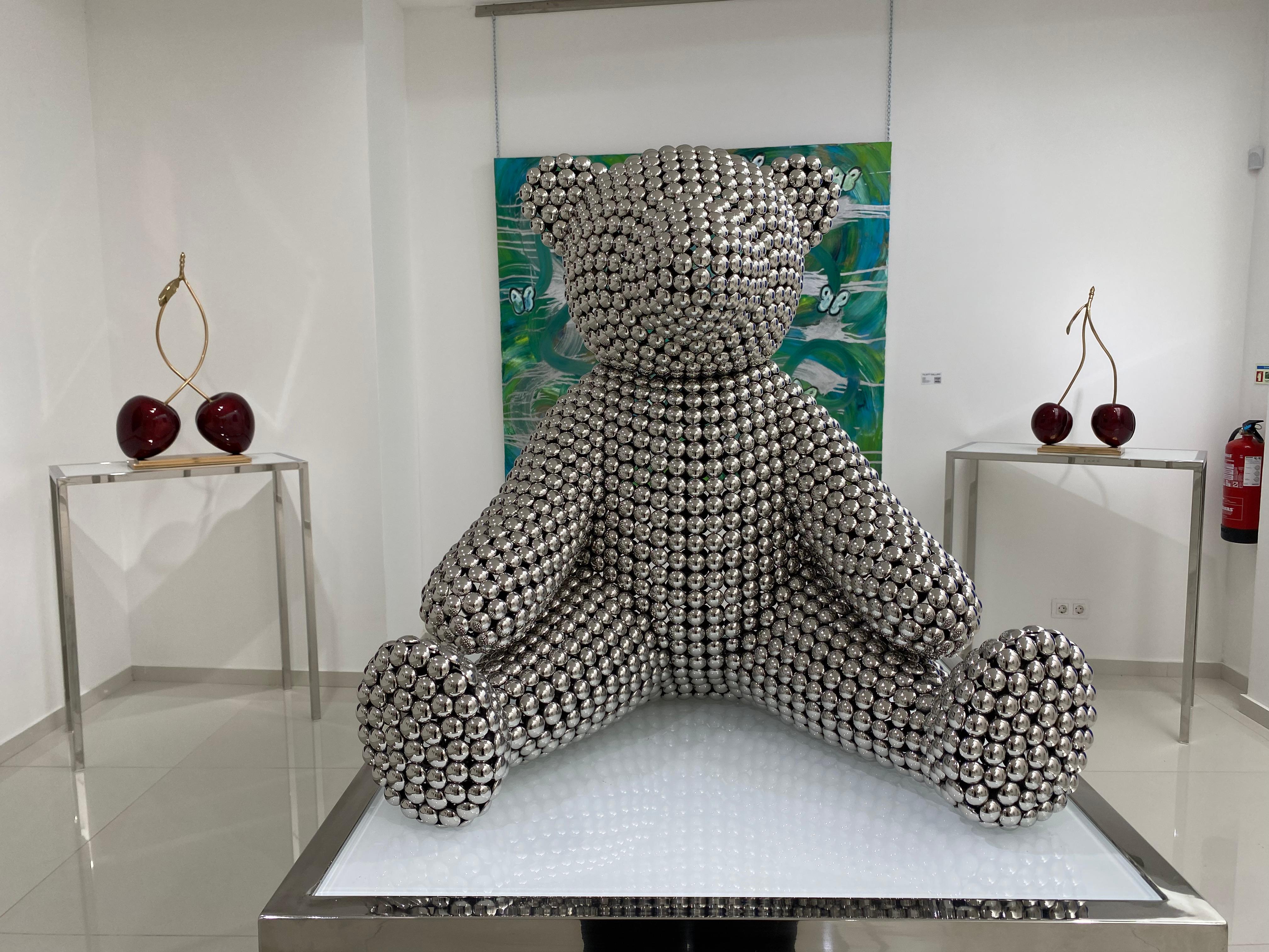 Teddy Bear - Contemporary Sculpture by Valay Shende 