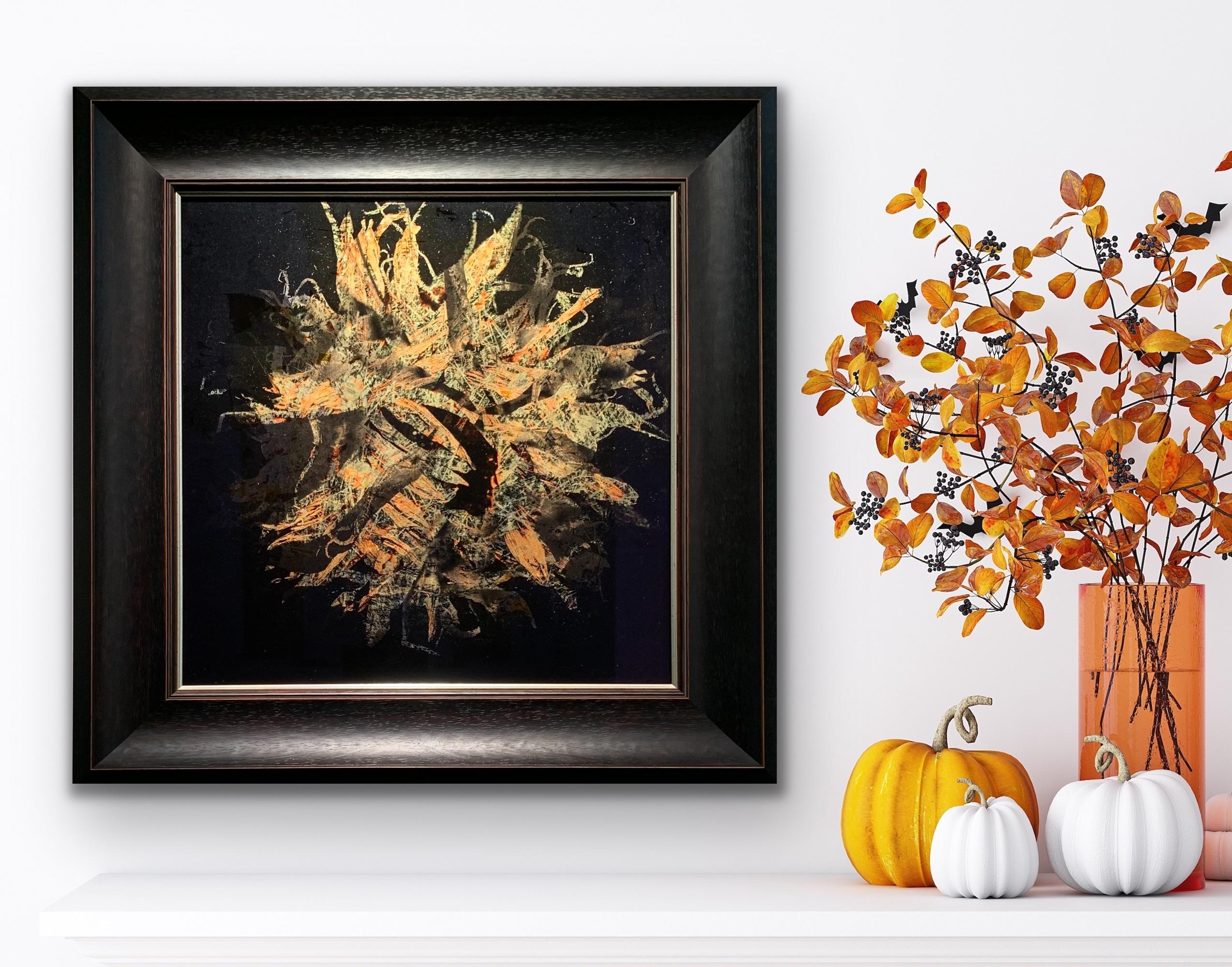 Supernova 2 - Sunflower Print on Museum Glass, hand gilded with Citron Gold leaf For Sale 6