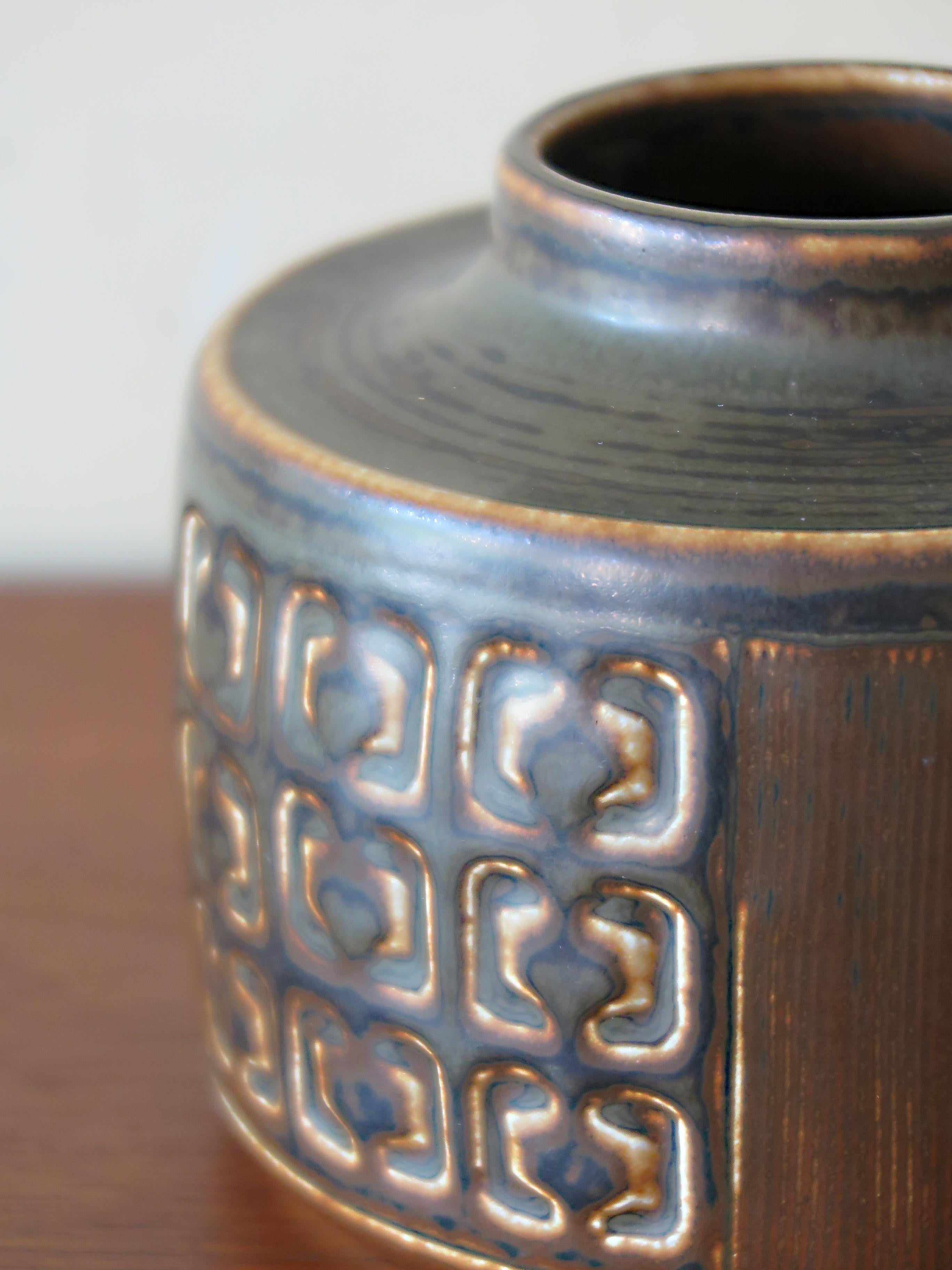 Metà XIX secolo Valdemar Petersen per Bing & Grøndahl Set di vasi in ceramica scandinava, anni '60 in vendita