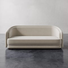 Valence-Sofa aus plüschigen Samt von Christiane Lemieux