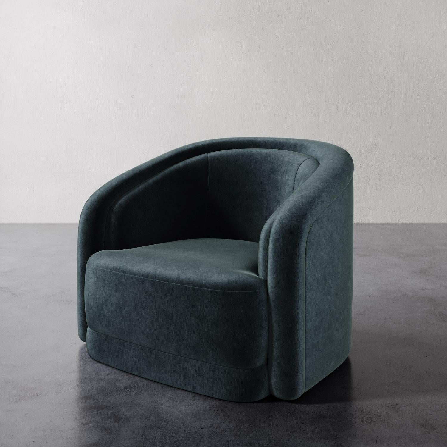 Die Valence Collection verleiht jeder Sitzgruppe eine romantische, maßgeschneiderte Note. Mit seinem straffen Sitz und der tonnenförmigen Rückenlehne zelebriert dieses konturierte Design perfekt Form, Funktion und jahrhundertealten handgefertigten