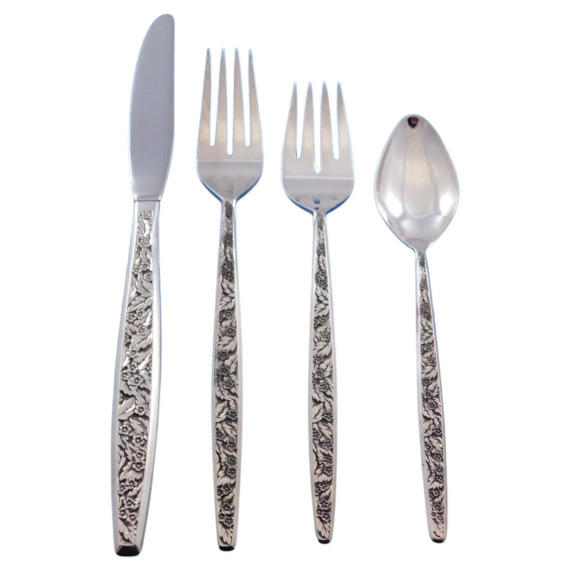Juego de cubiertos de plata de ley Valencia by International Sterling para 12 servicios 48 piezas