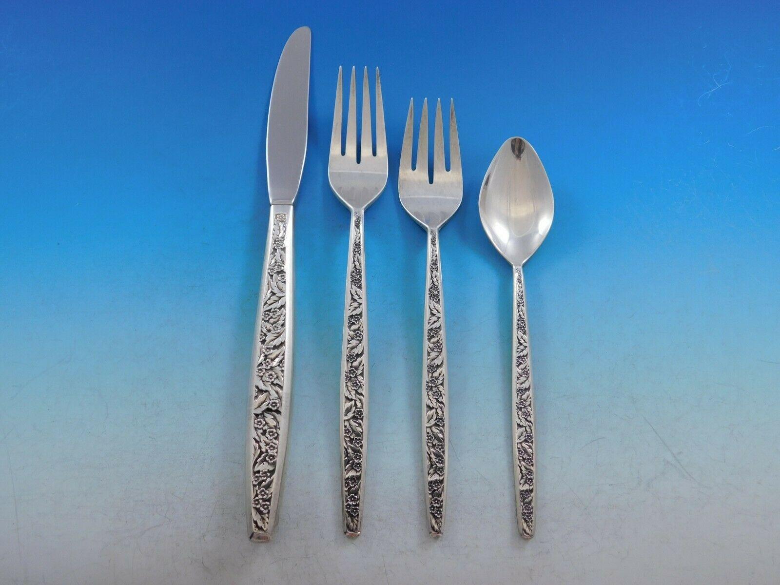 Valencia by International Sterling Silver Flatware Set for 12 Service 72 Pieces In Excellent Condition For Sale In Big Bend, WI