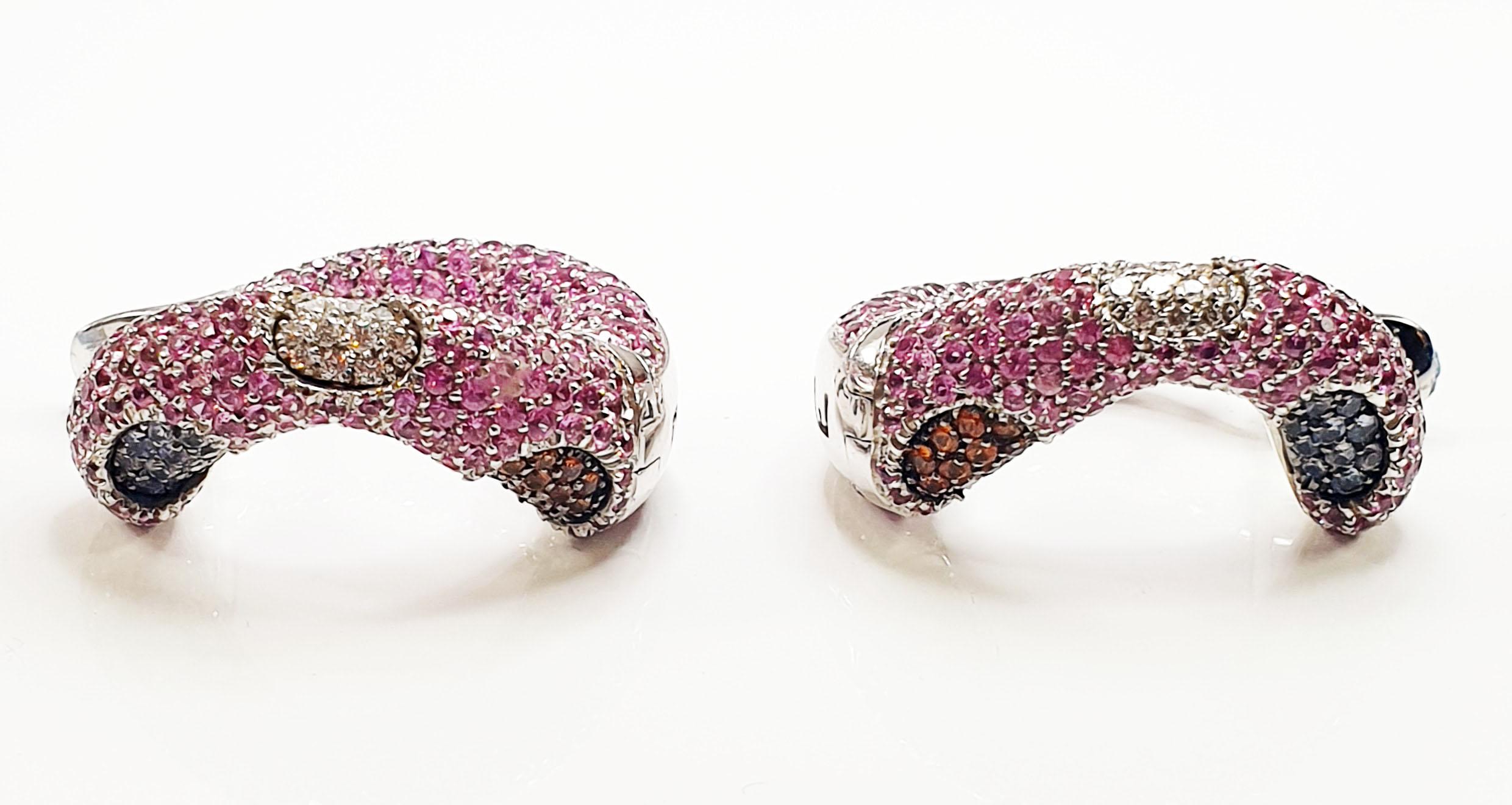 Valente Multicolored Sapphire and Diamonds Side Hoop 18kt Gold Earrings
Valente was founded in Milan in 1953 by Tranquillo Valente.   Valente jewelry is made with a precise craftsman’s expertise using precious gems and special materials, and it