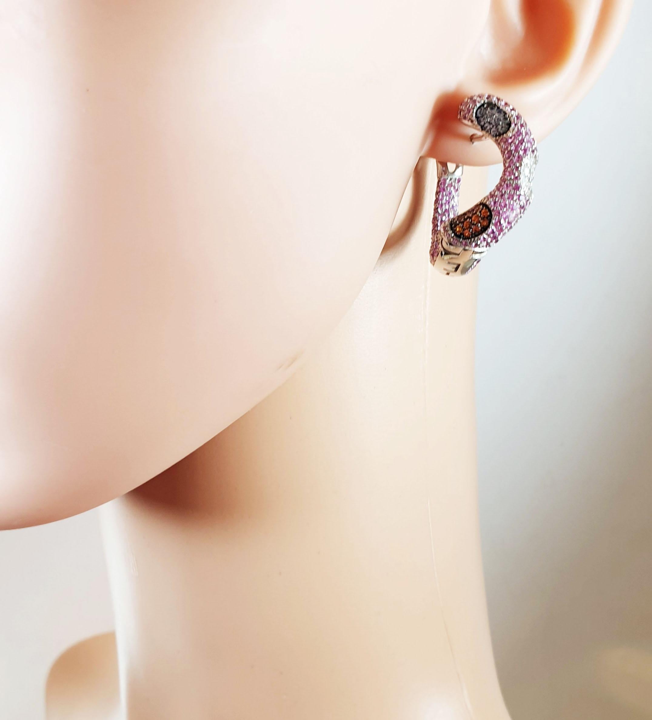Women's Valente Multicolored Sapphire and Diamonds Side Hoop 18 Karat Gold Earrings