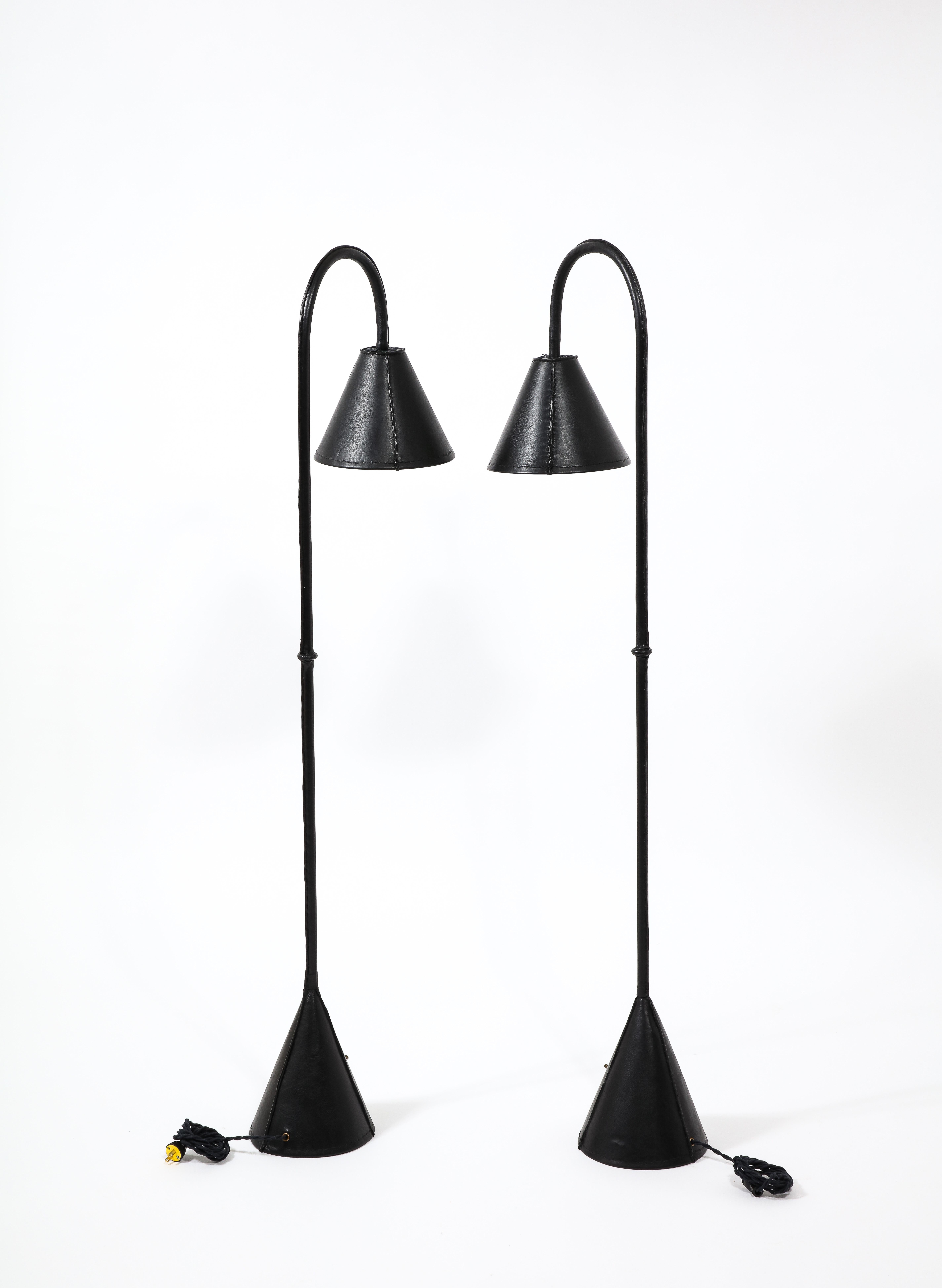 Valenti Reading Lamps in Stitched Leather, France 1960's For Sale 6