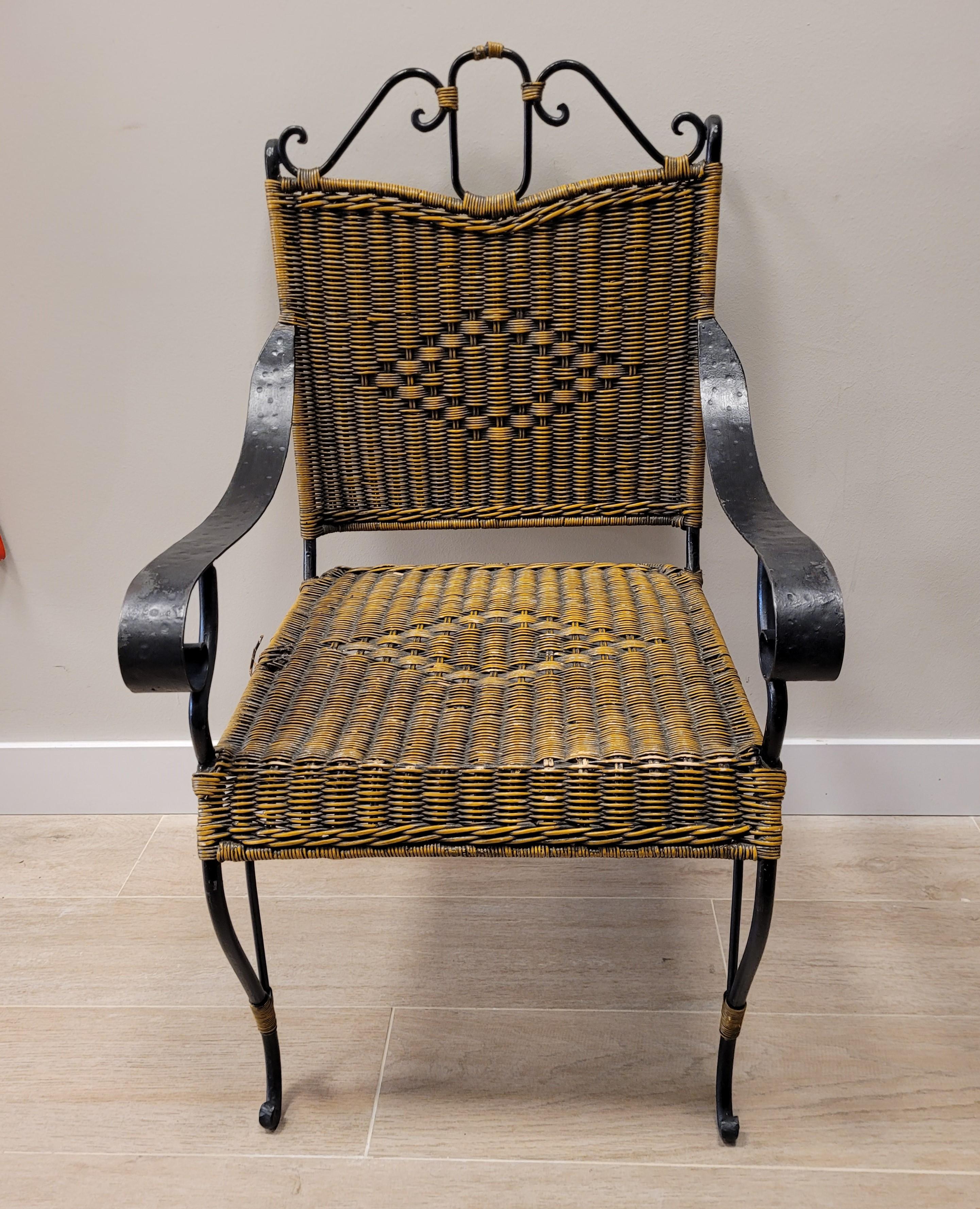 Spagnolo Valenti armchair in black rattan and wrought iron from the Spanish manufacturer in vendita