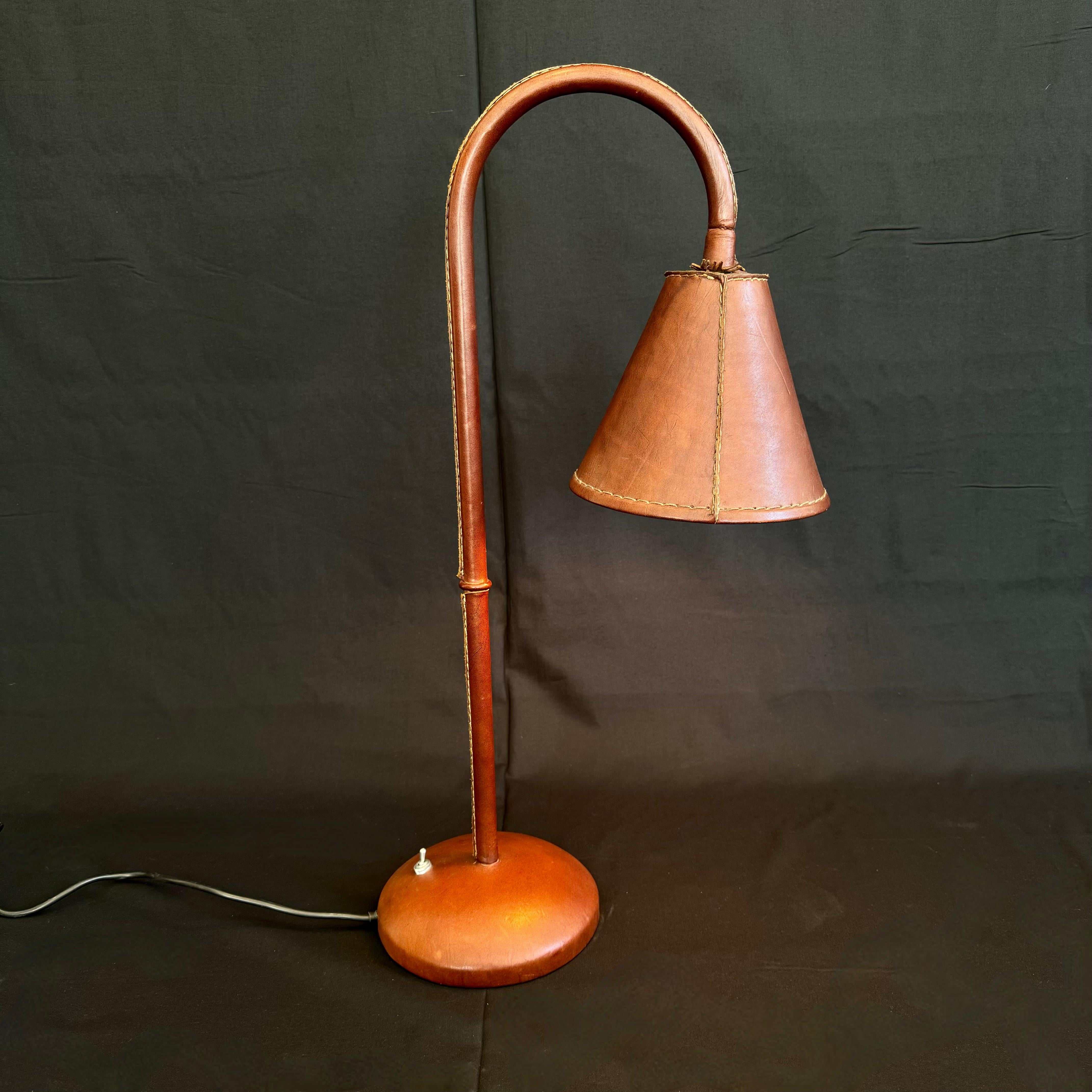 Brown Leather Table Lamp in the Style of Jacques Adnet, 1970s Spain In Good Condition For Sale In Los Angeles, CA