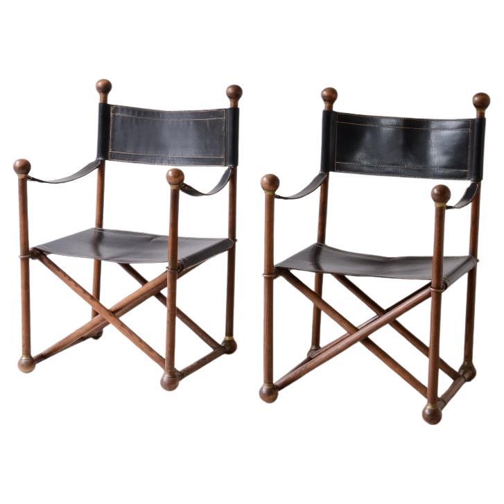 Valenti elegant pair of turned wood folding chairs For Sale