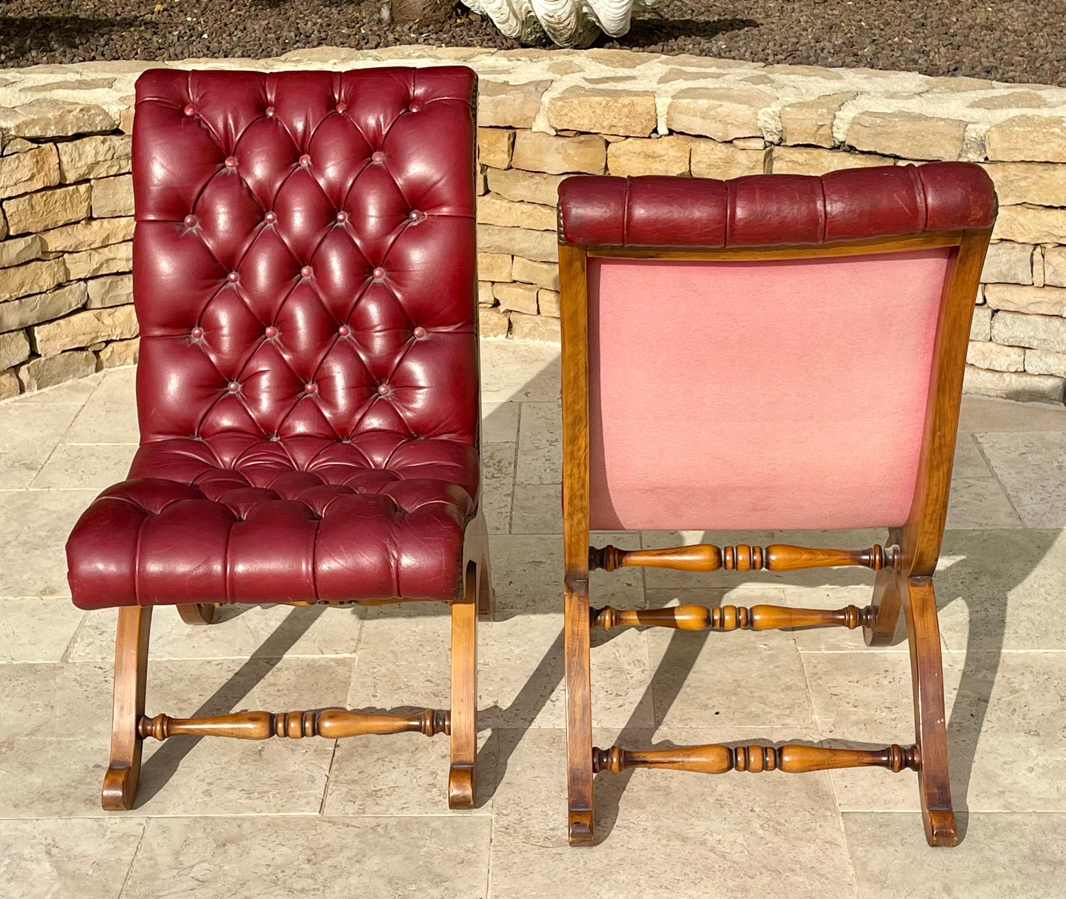 Valenti - Paire de chaises à pantoufles en vente 4