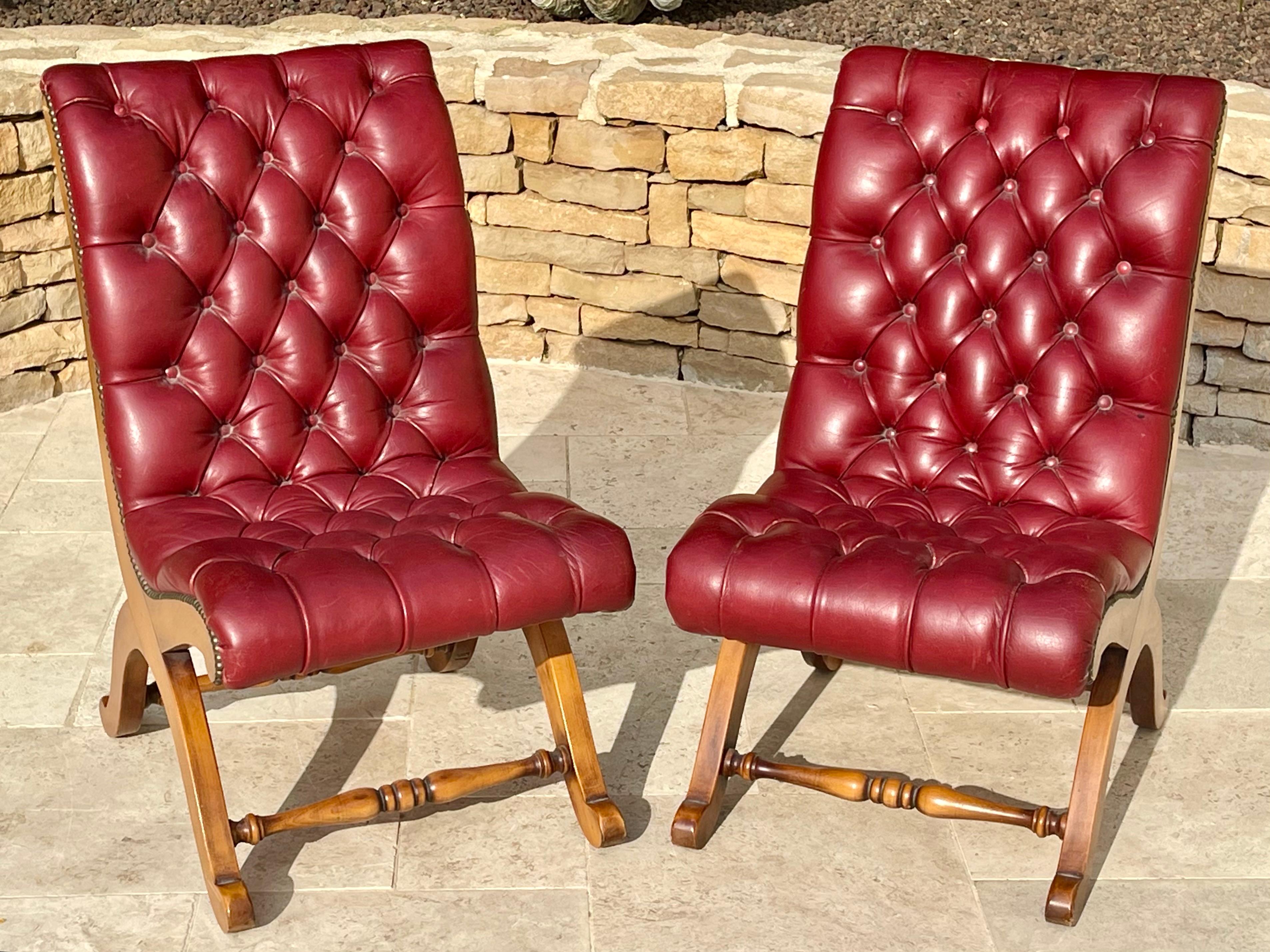 Valenti - Paire de chaises à pantoufles en vente 6