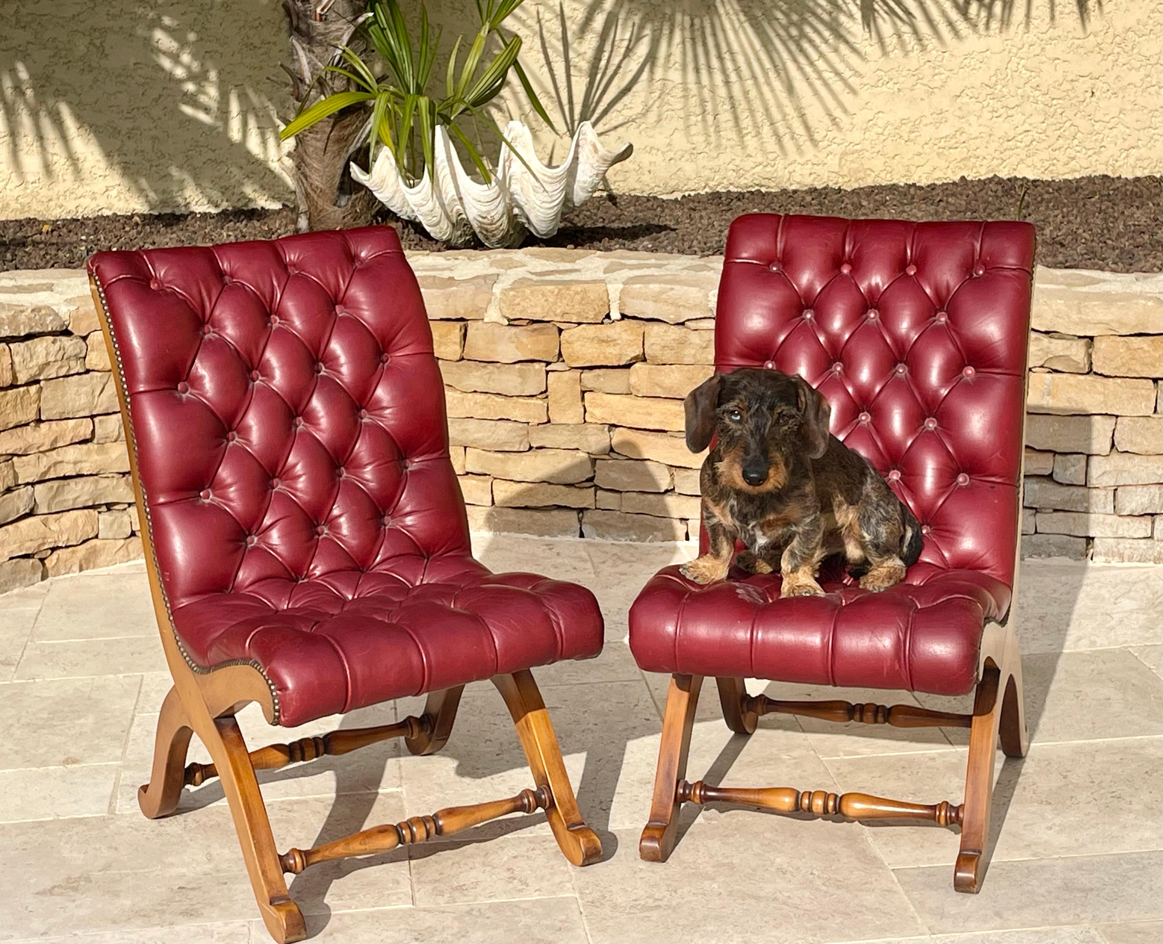 Valenti - Paire de chaises à pantoufles en vente 9