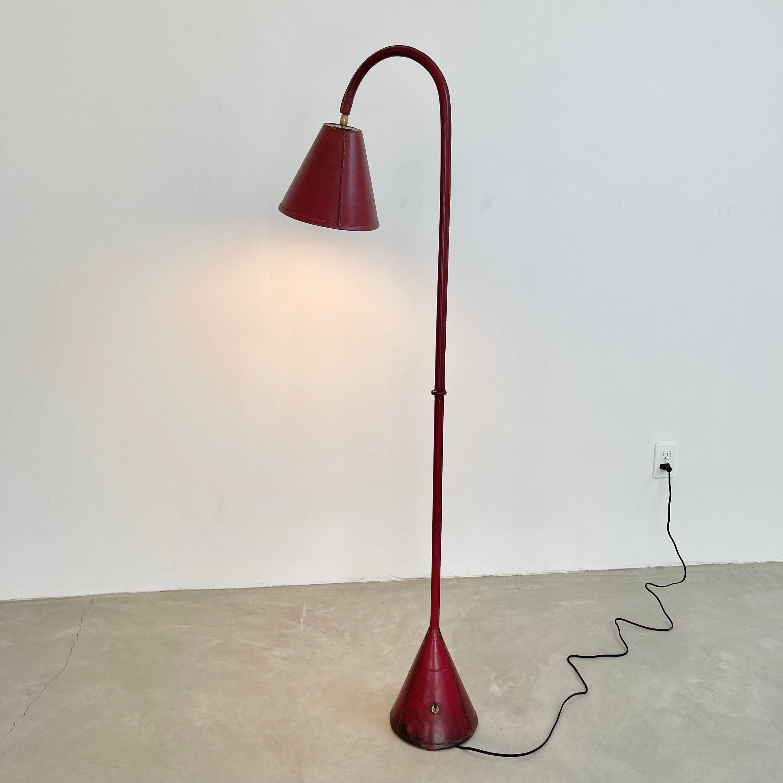 Valenti Red Leather Floor Lamp In Good Condition In Los Angeles, CA