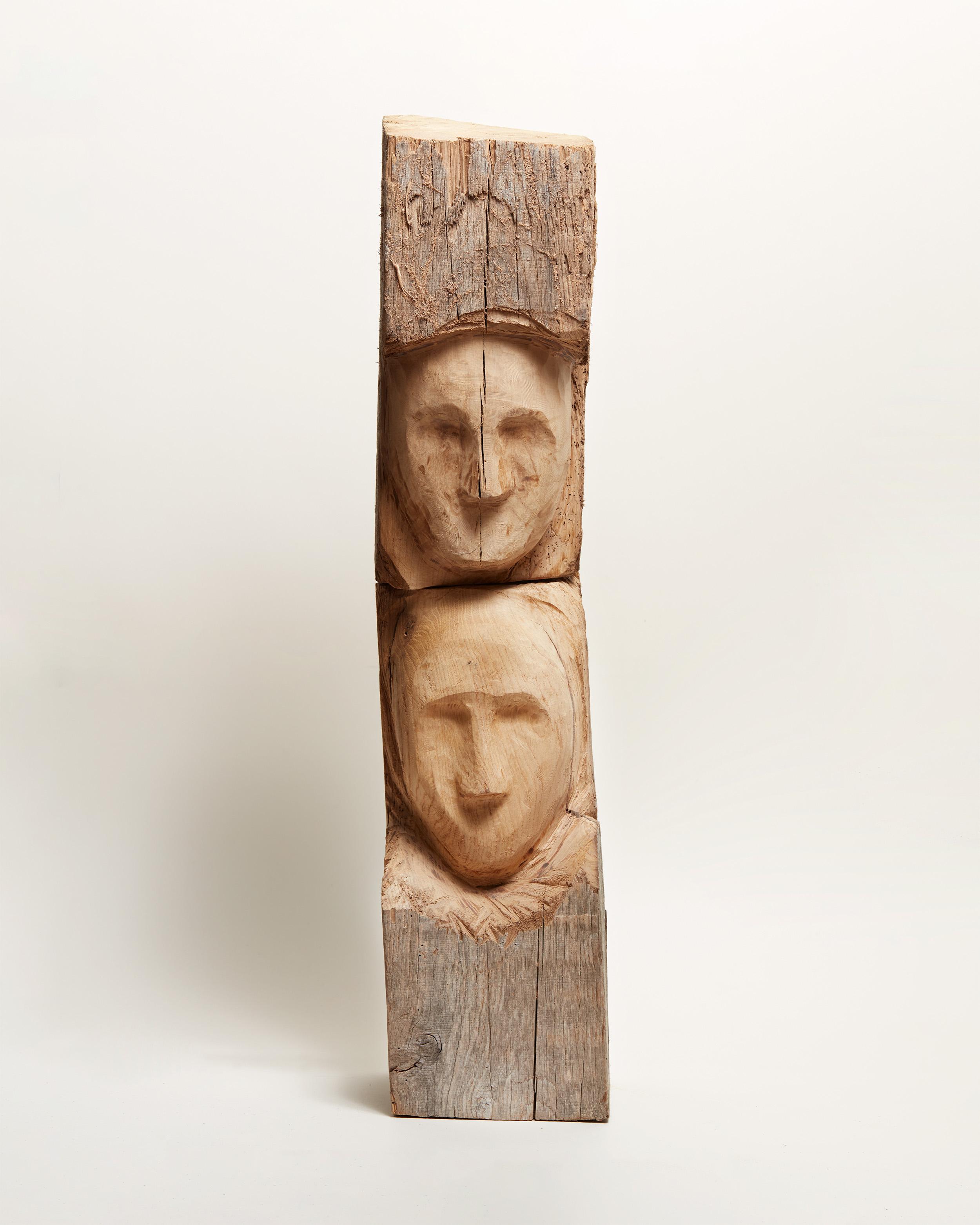 Valentin Abad Figurative Sculpture - Portraits assemblés - Wood portrait sculpture
