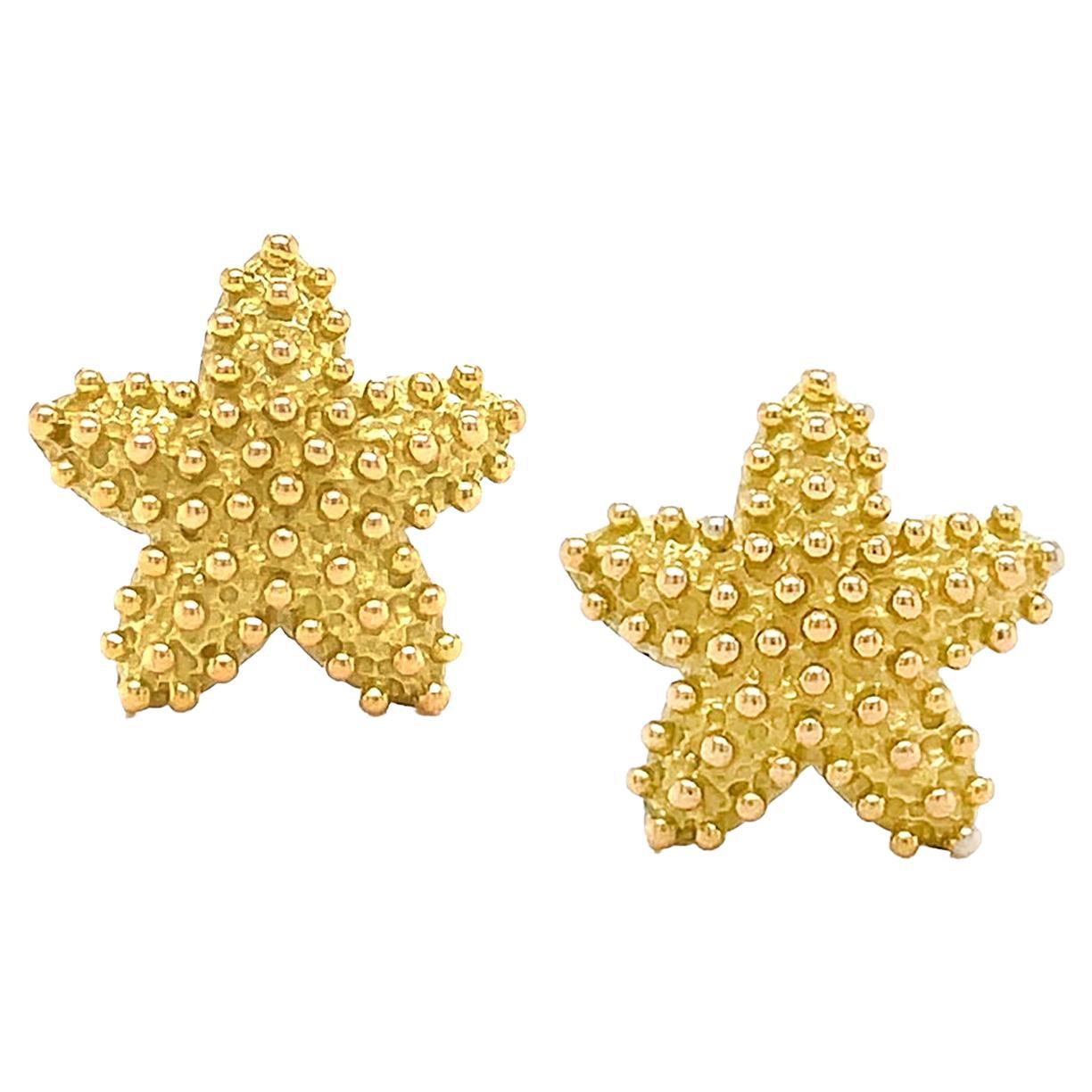 18K Yellow Gold Starfish Earrings For Sale