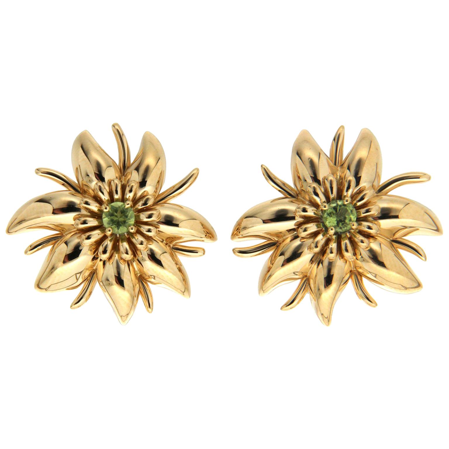 Valentin Magro Gold Flower Petal Earrings with Peridots
