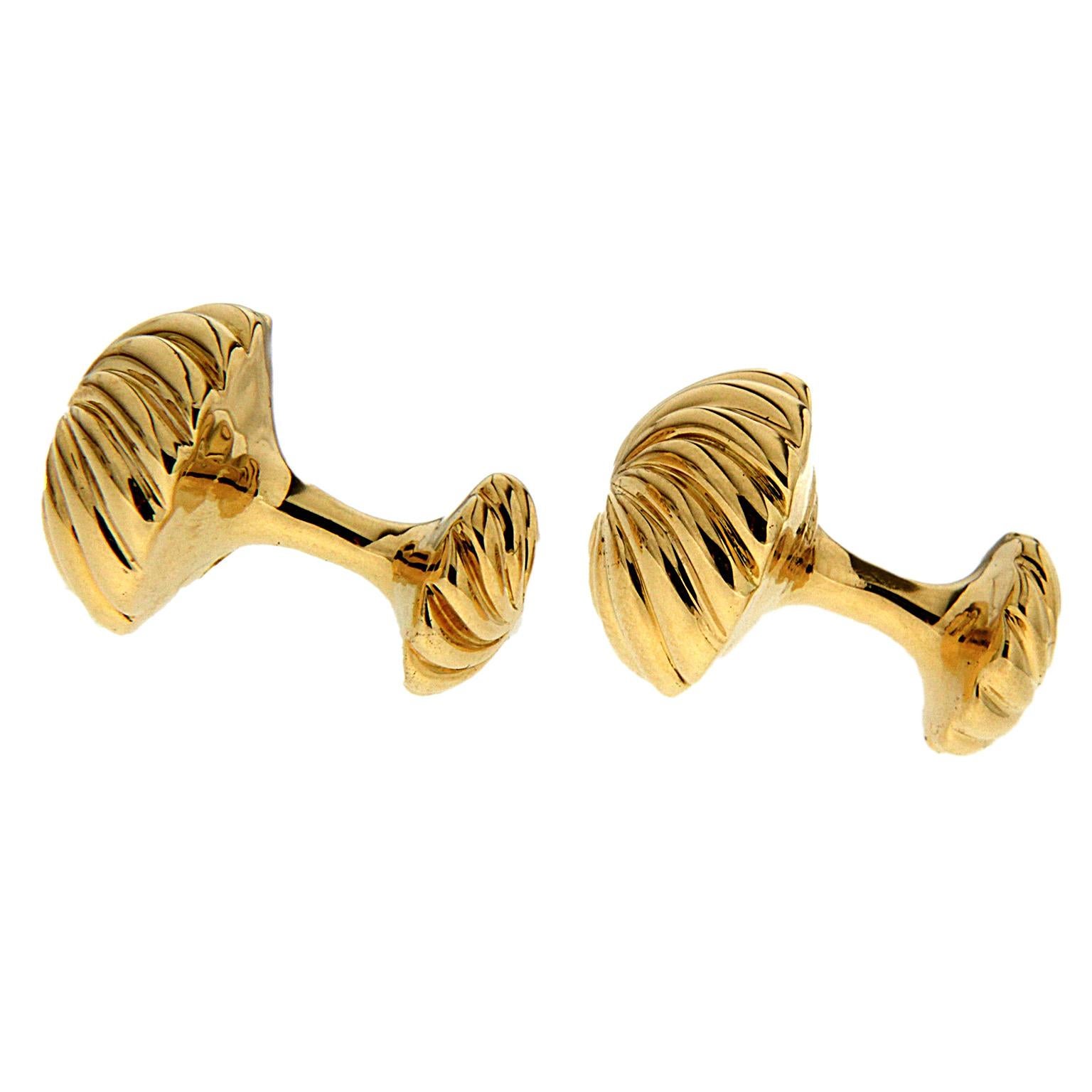 Valentin Magro Gold Fluted Swirly Cufflinks  In New Condition In New York, NY