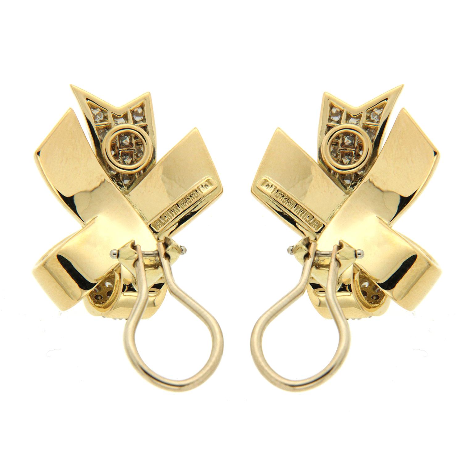 Round Cut Valentin Magro Gold Ribbon Earrings with Pave Diamonds
