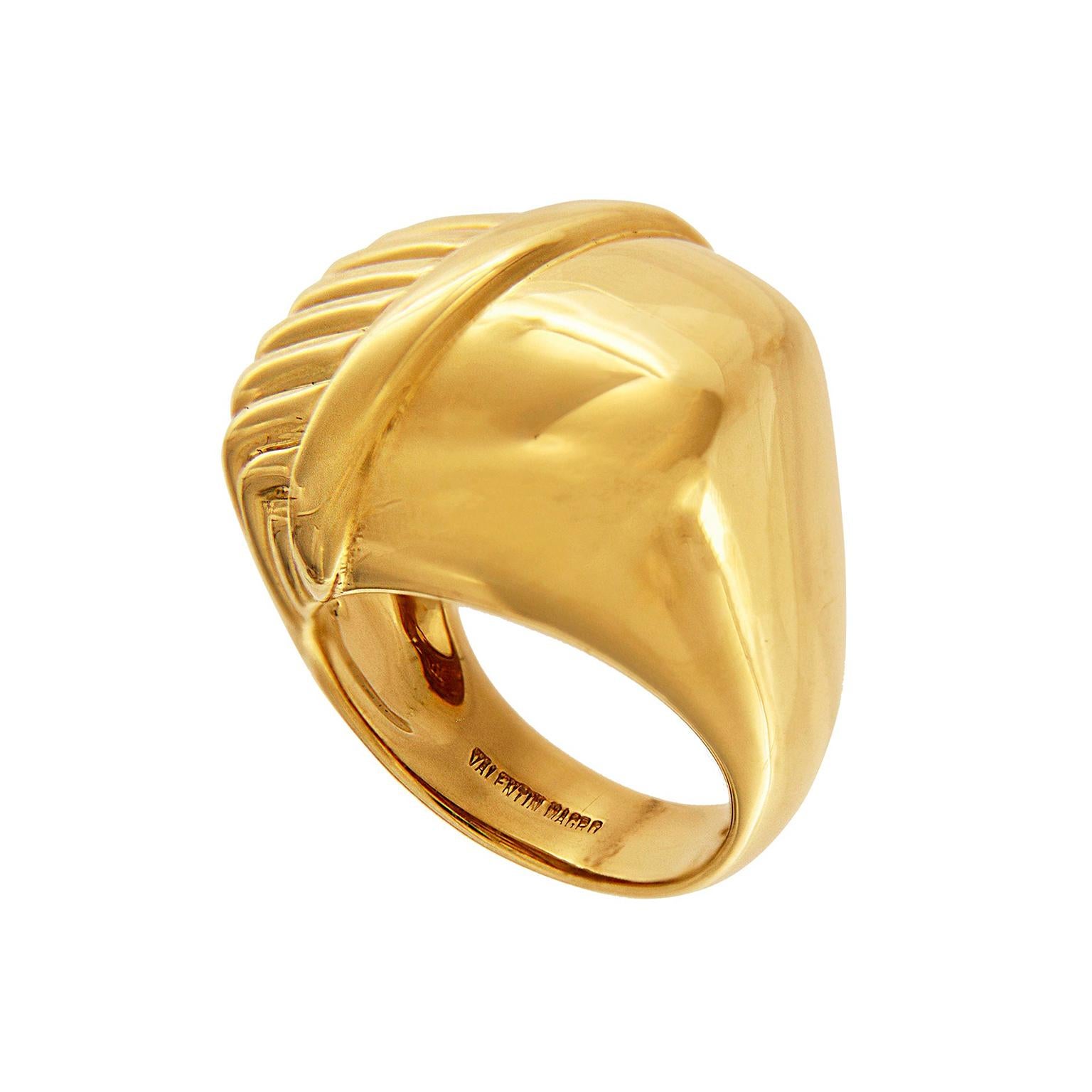 This unique ring created by Valentin Magro features half woven texture with high polish finish that conveys an art deco but modern look. The ring is completed in 18kt Yellow Gold. Current finger size is 6.5 and is adjustable upon request. Modern and