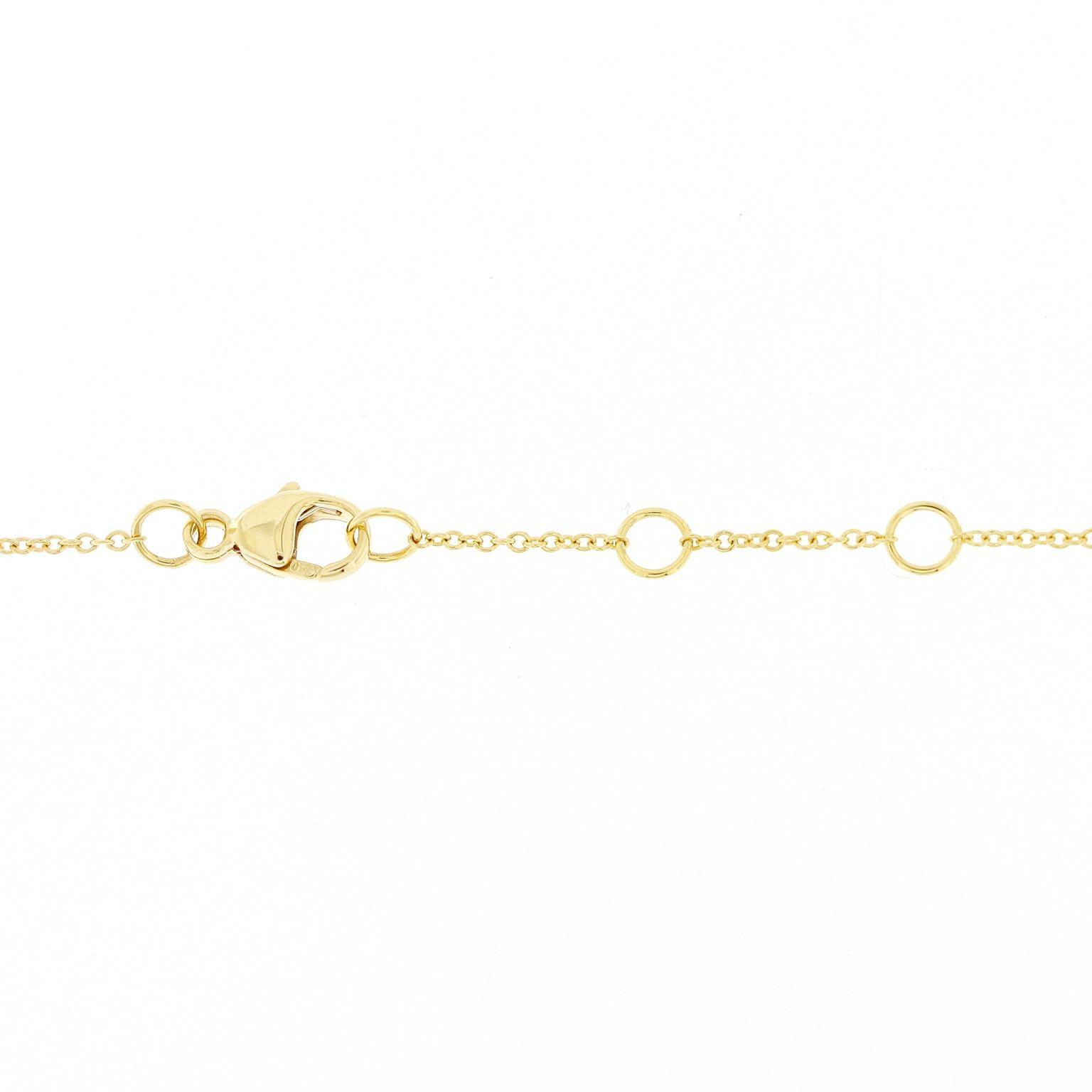 18 Karat Gelbgold Buchstabe I Love Me Mehr Bar-Diamant-Anhänger im Zustand „Neu“ in New York, NY