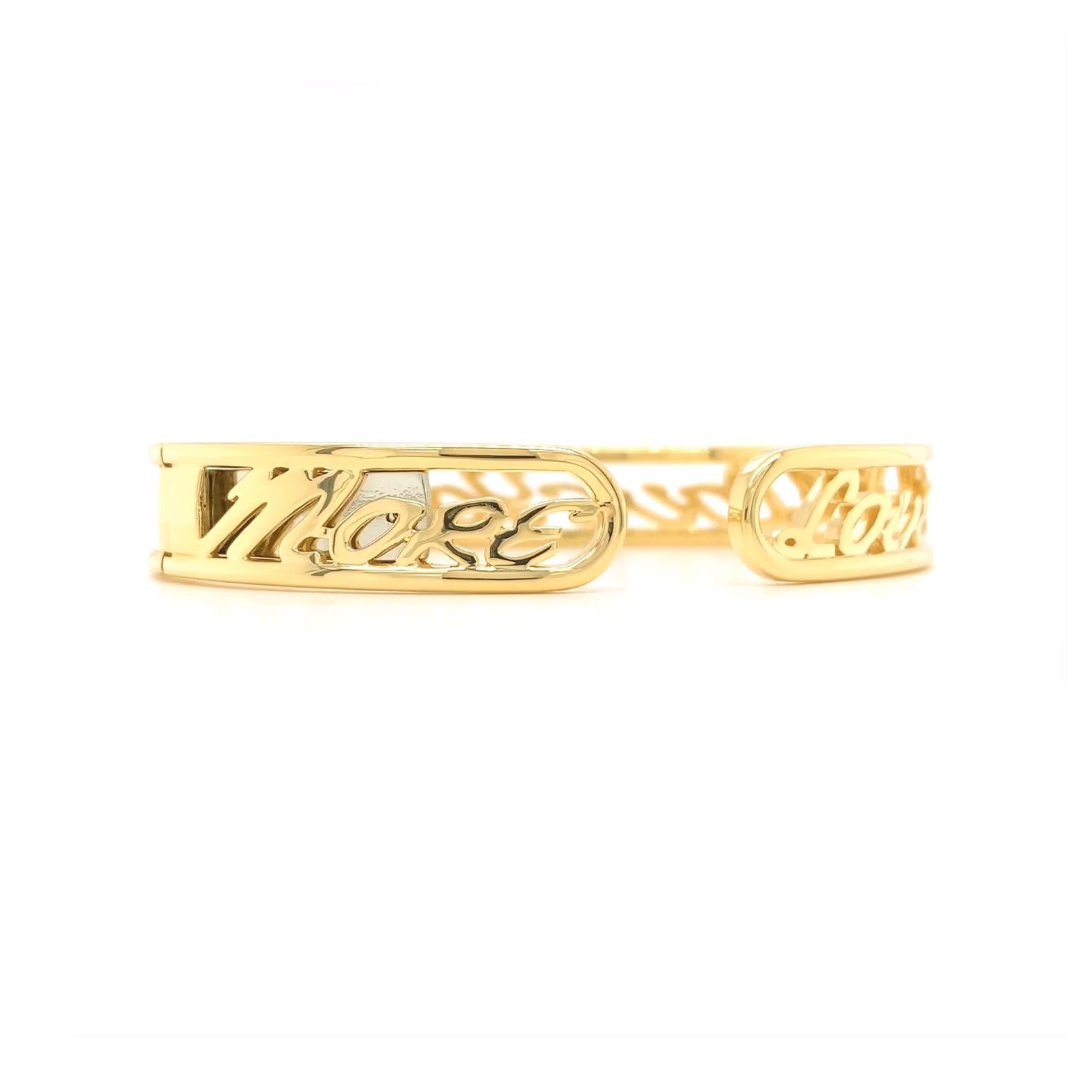 18 Karat Gelbgold Diamantarmband mit Buchstabe I Love You More im Zustand „Neu“ im Angebot in New York, NY