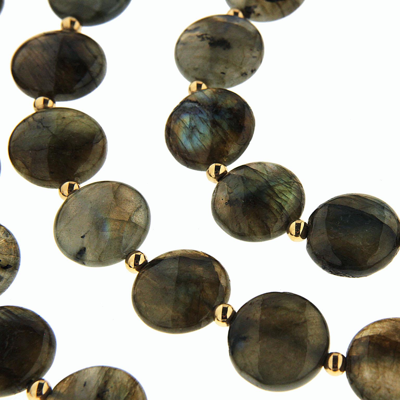 Labradorite Disk 18K Yellow Gold Necklace In New Condition In New York, NY