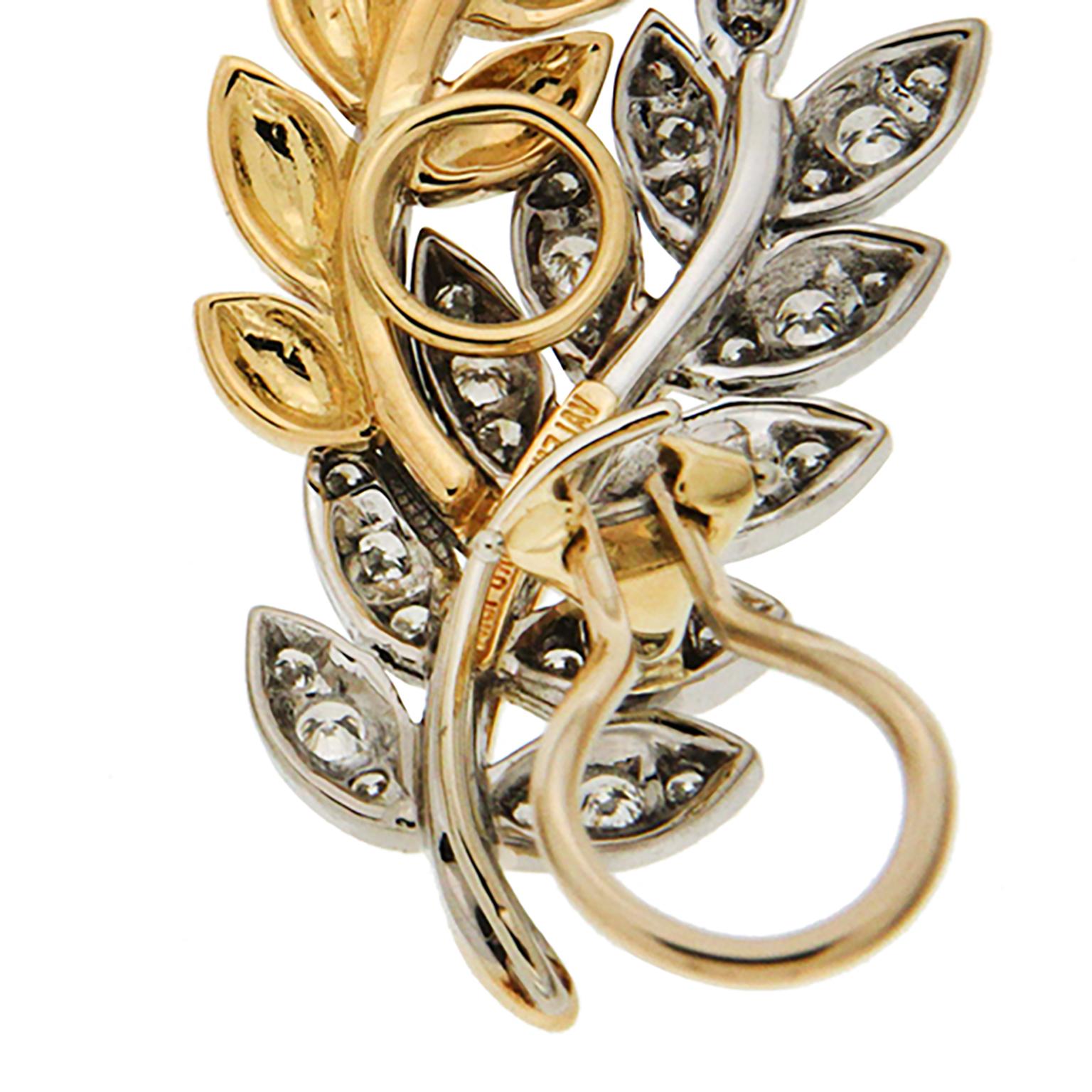 Boucles d'oreilles Olympia Leaf en or jaune 18K et diamants Neuf - En vente à New York, NY