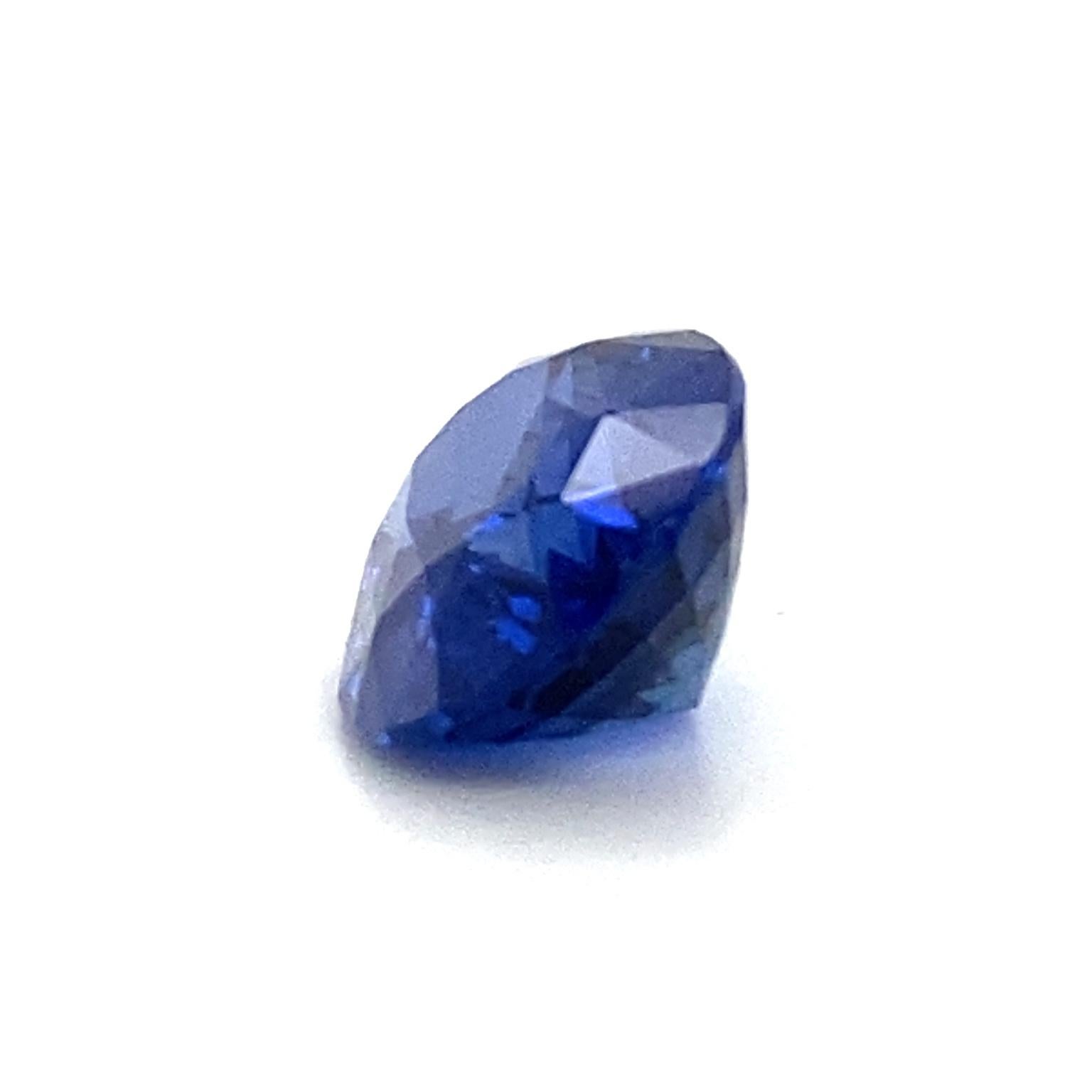 Valentin Magro Oval Sapphire demonstrates why its cut is popular. The gem has been fashioned into a mixed cut, with a brilliant cut crown and step cut pavilion. Its oval shape, combined with the cut proportions, ensure the sapphire is neither too