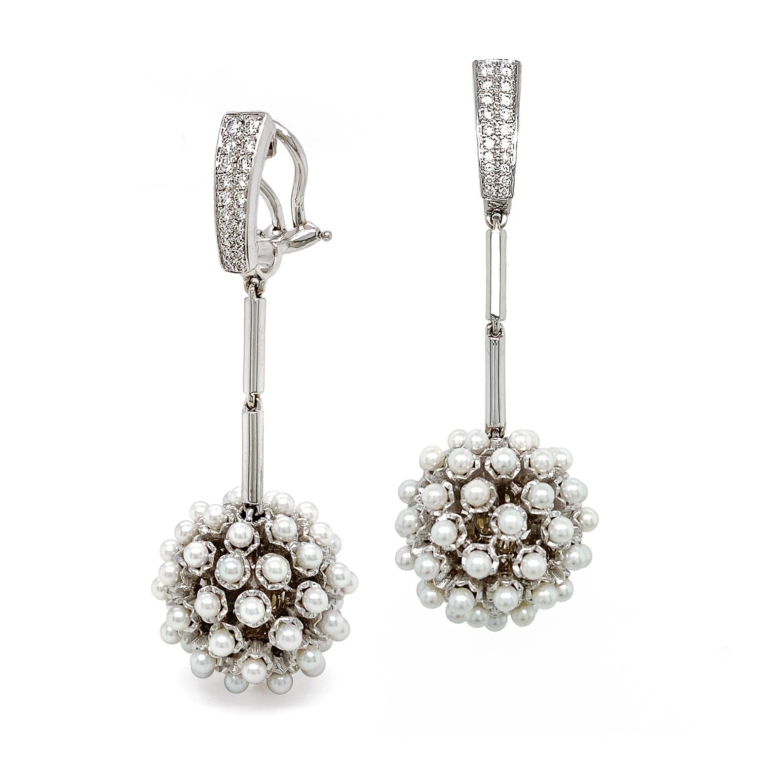 Perlen und Diamanten Ball 18K Weißgold Tropfenohrringe (Art déco) im Angebot